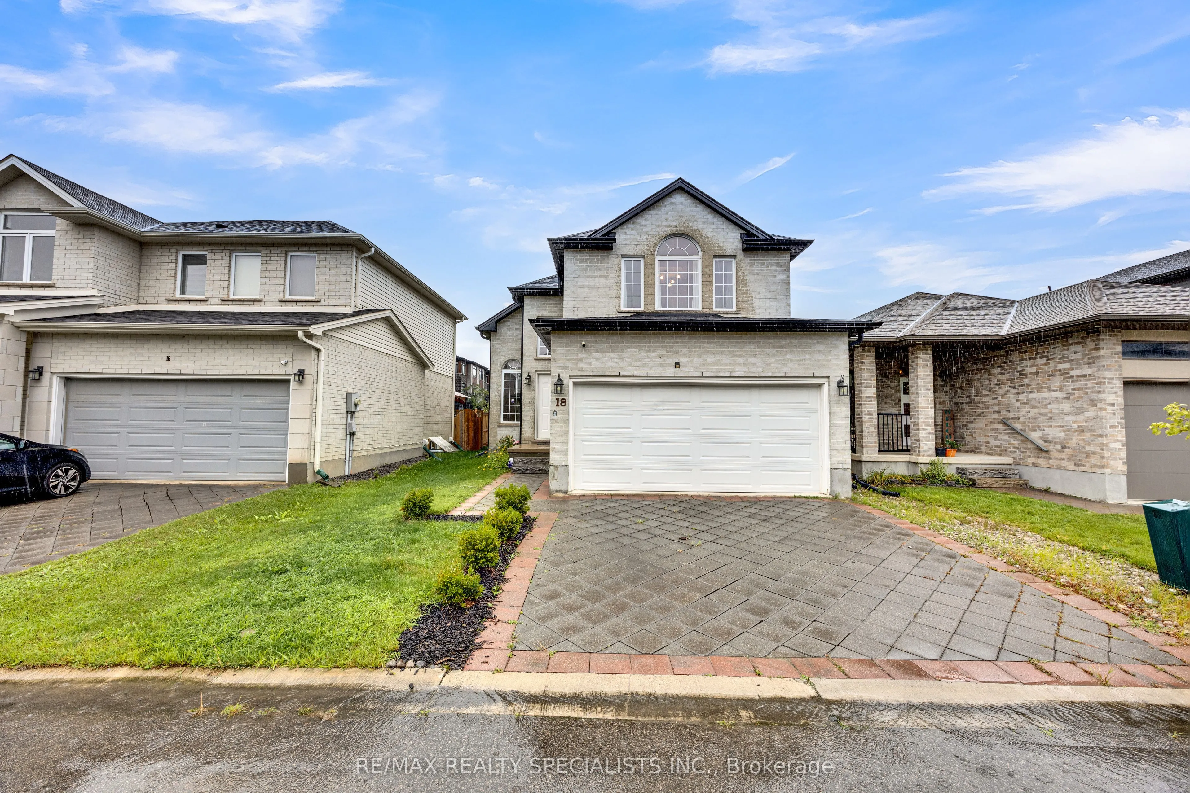 3270 Singleton Avenue #18