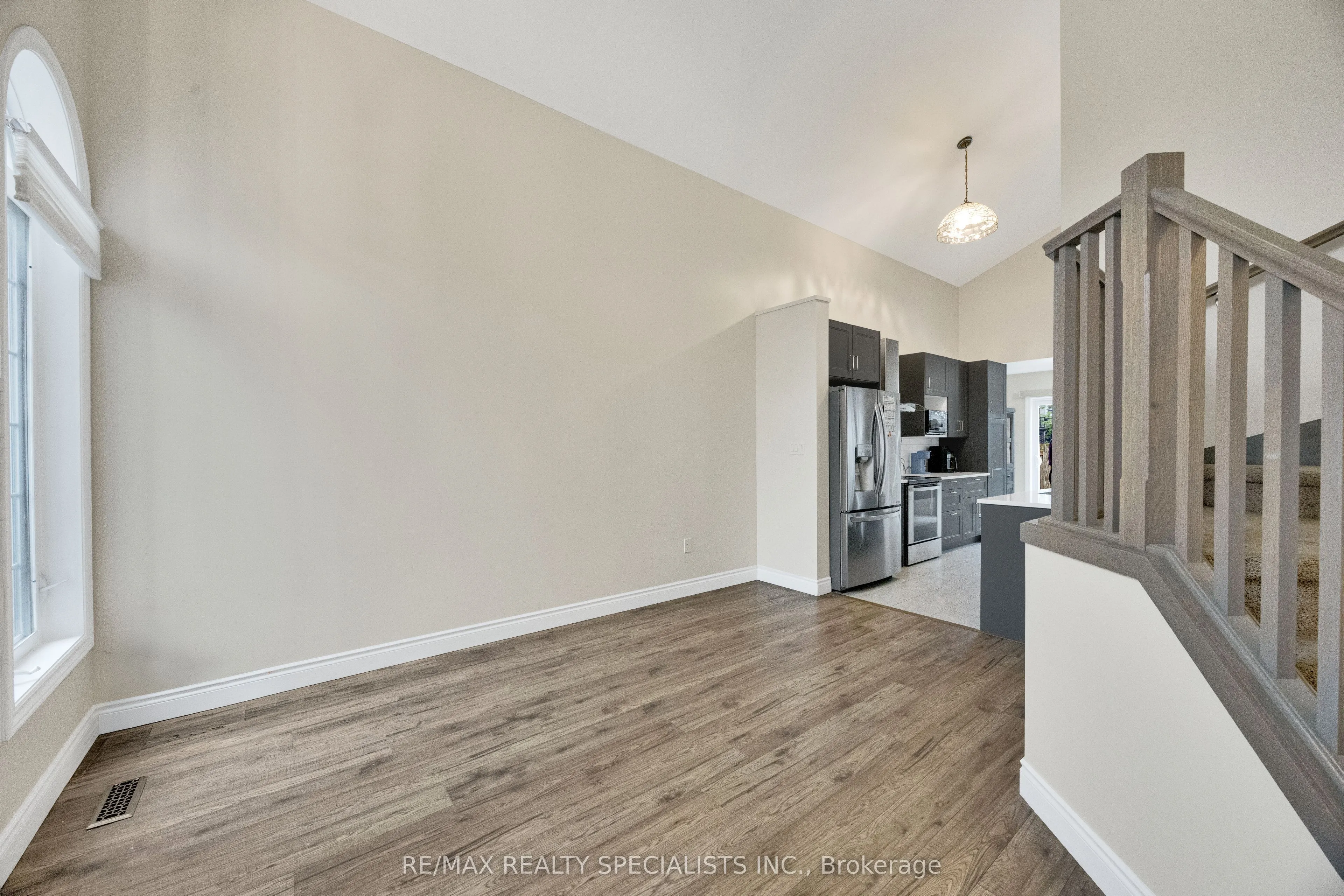 3270 Singleton Avenue #18