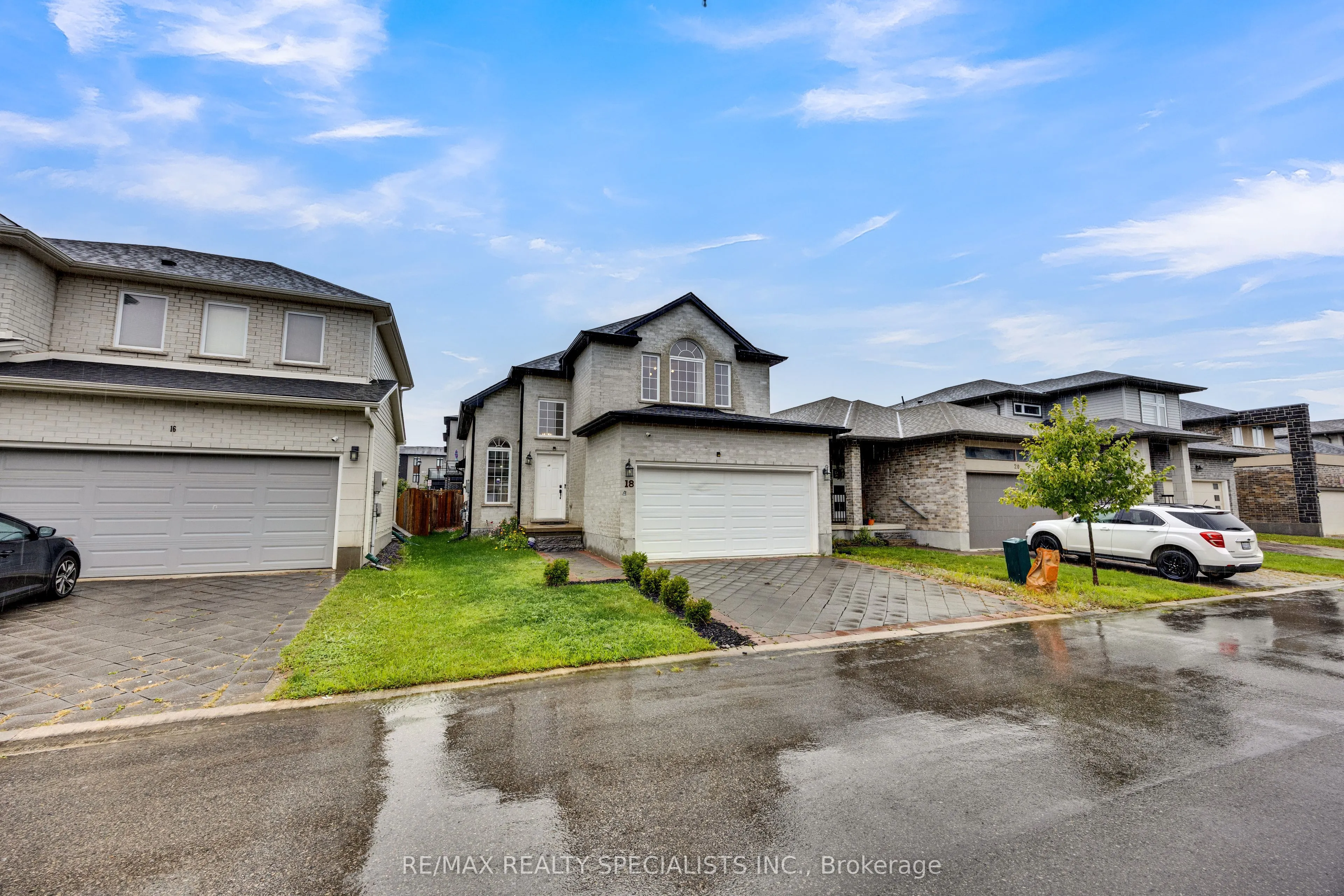 3270 Singleton Avenue #18