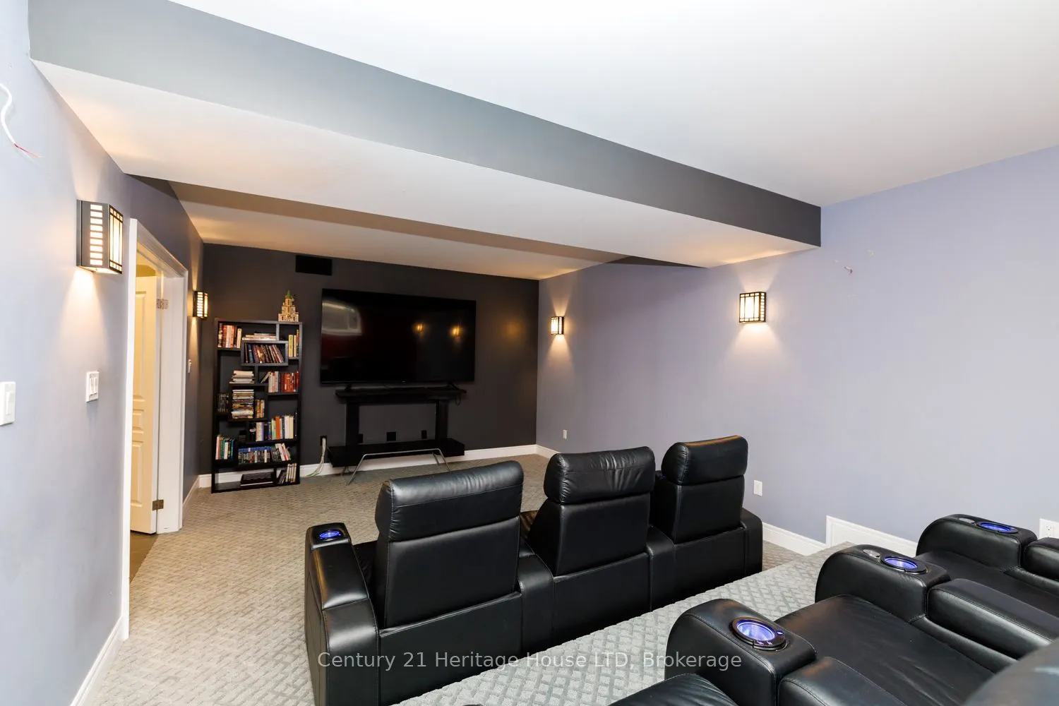 7 Kenmar Court