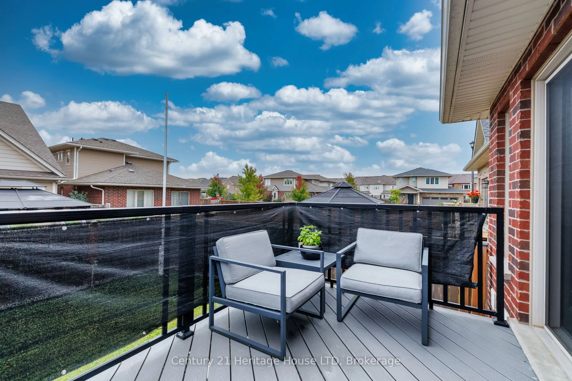 7 Kenmar Court