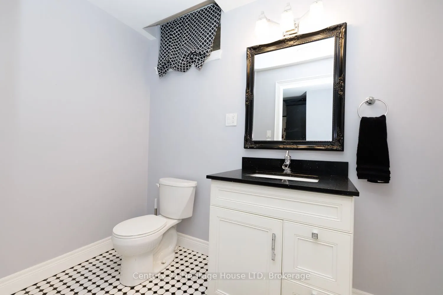 7 Kenmar Court
