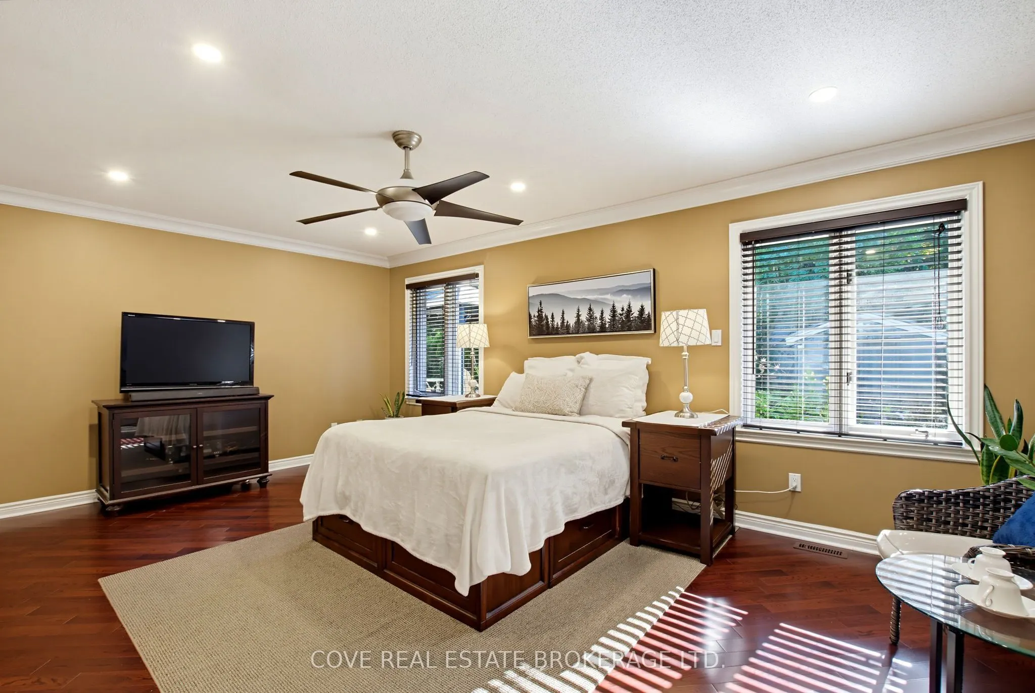 91 Sunnyside Drive