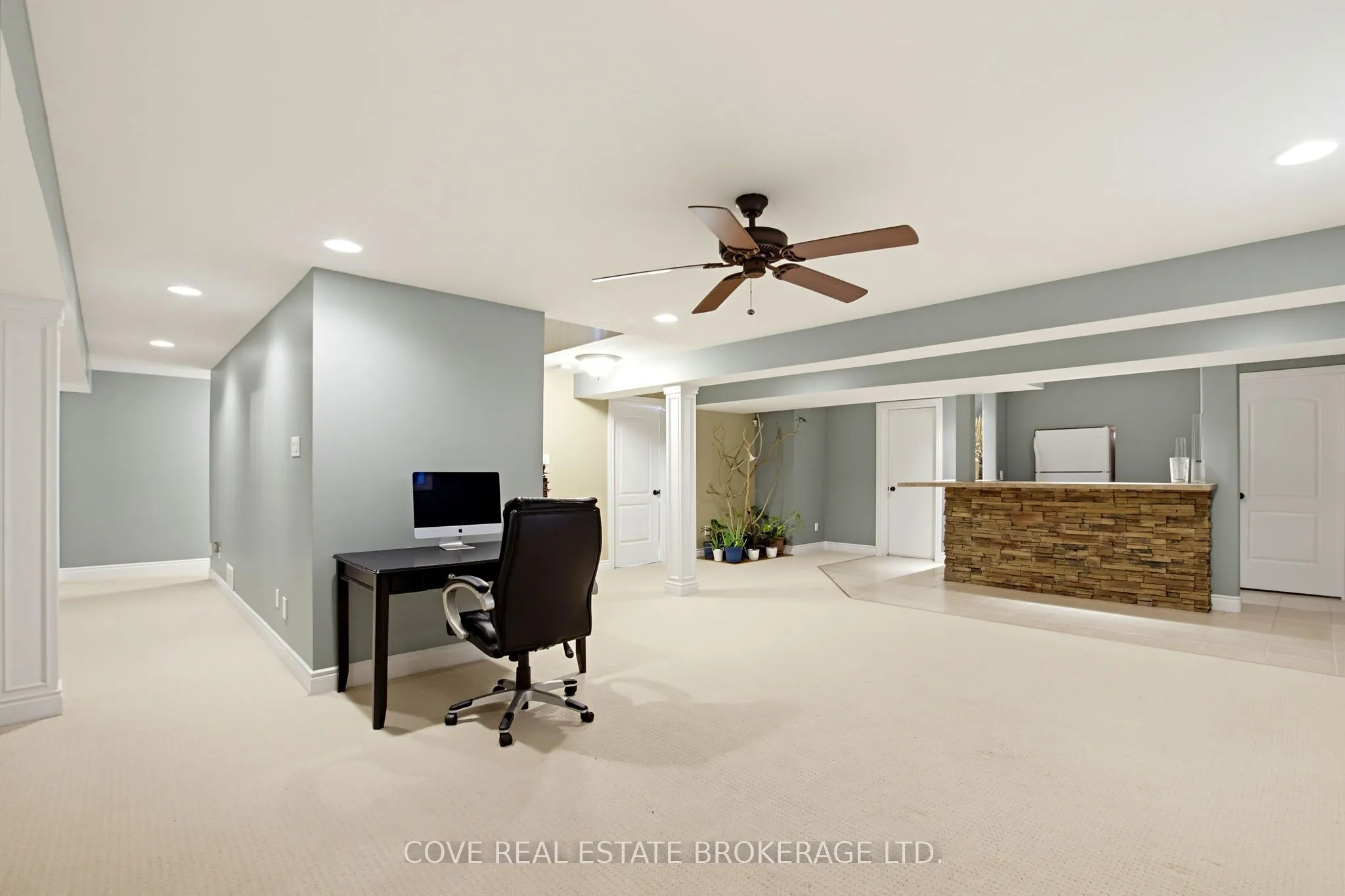91 Sunnyside Drive
