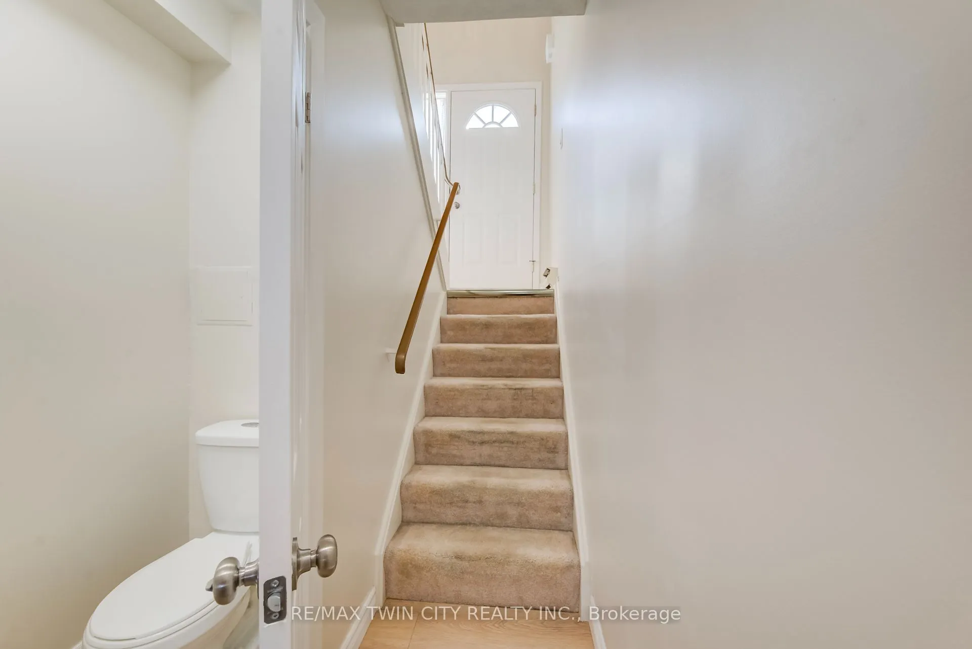 121 Morgan Avenue #25