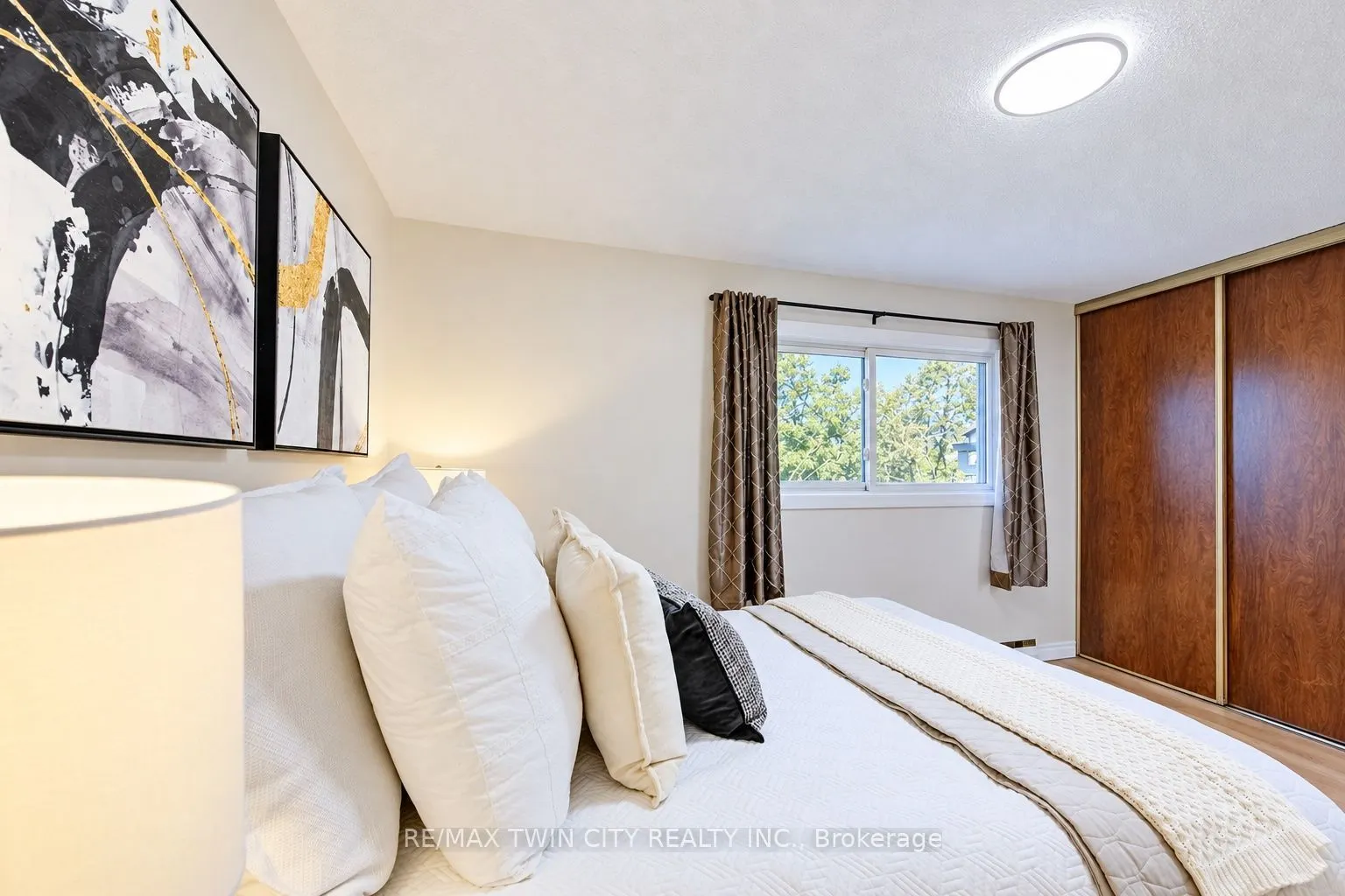 121 Morgan Avenue #25
