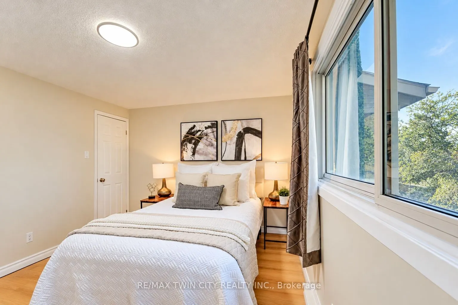 121 Morgan Avenue #25