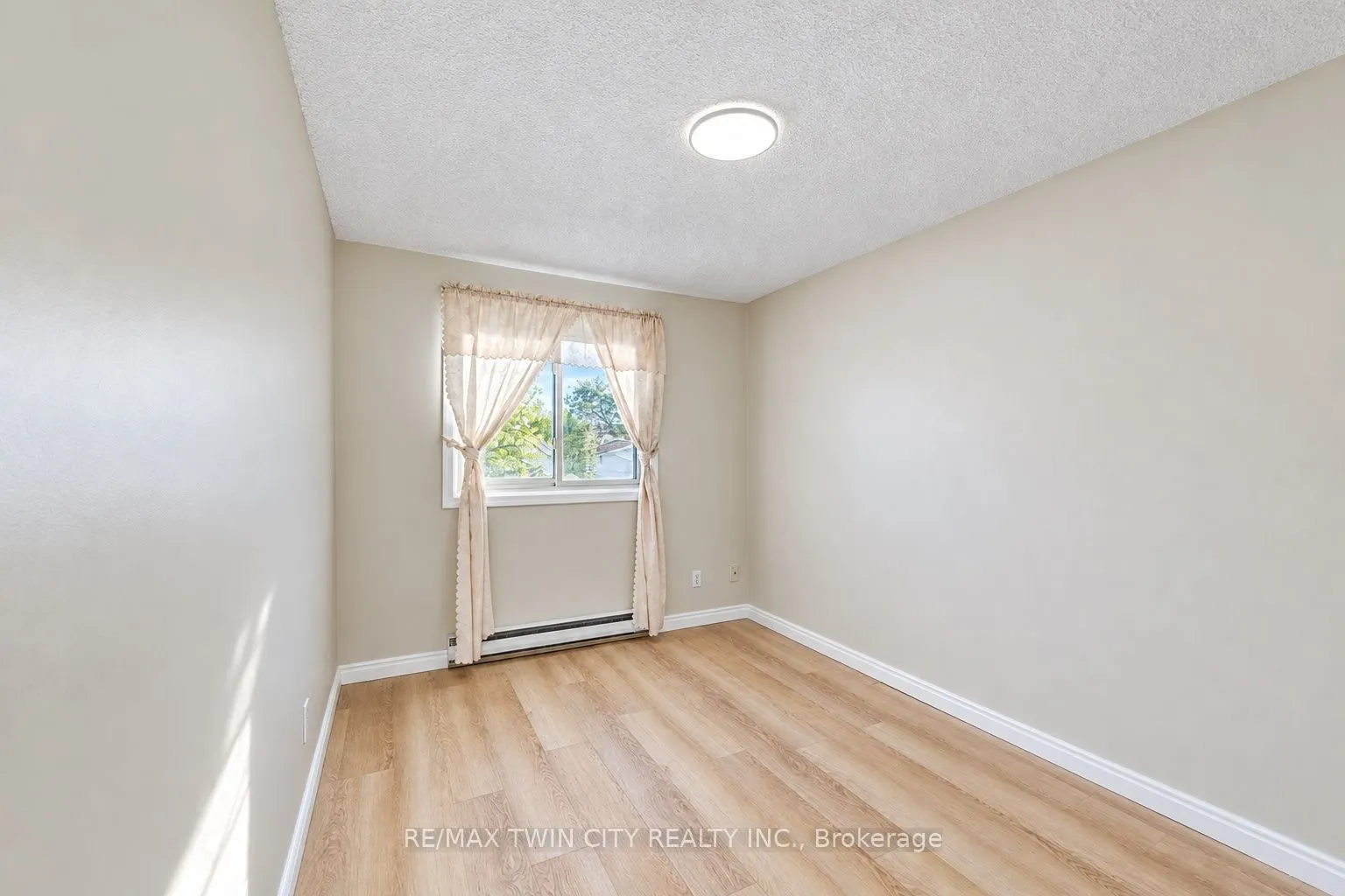 121 Morgan Avenue #25