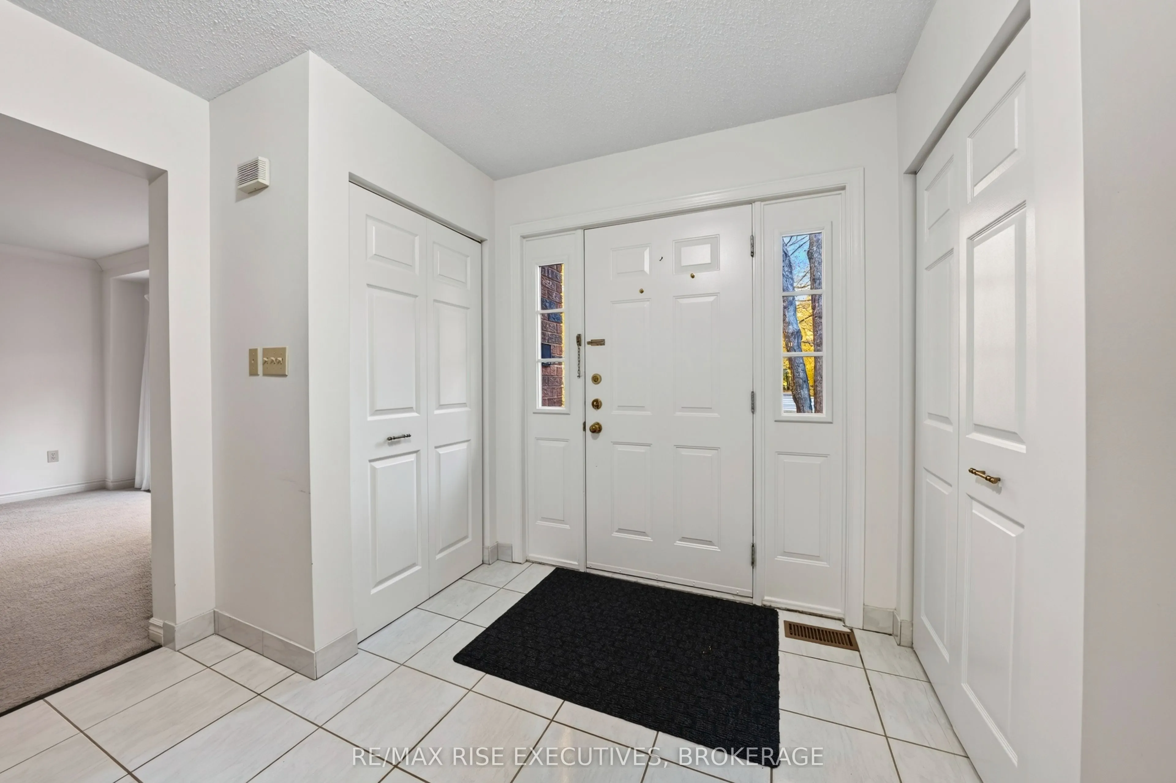 1685 Woodmount Grove