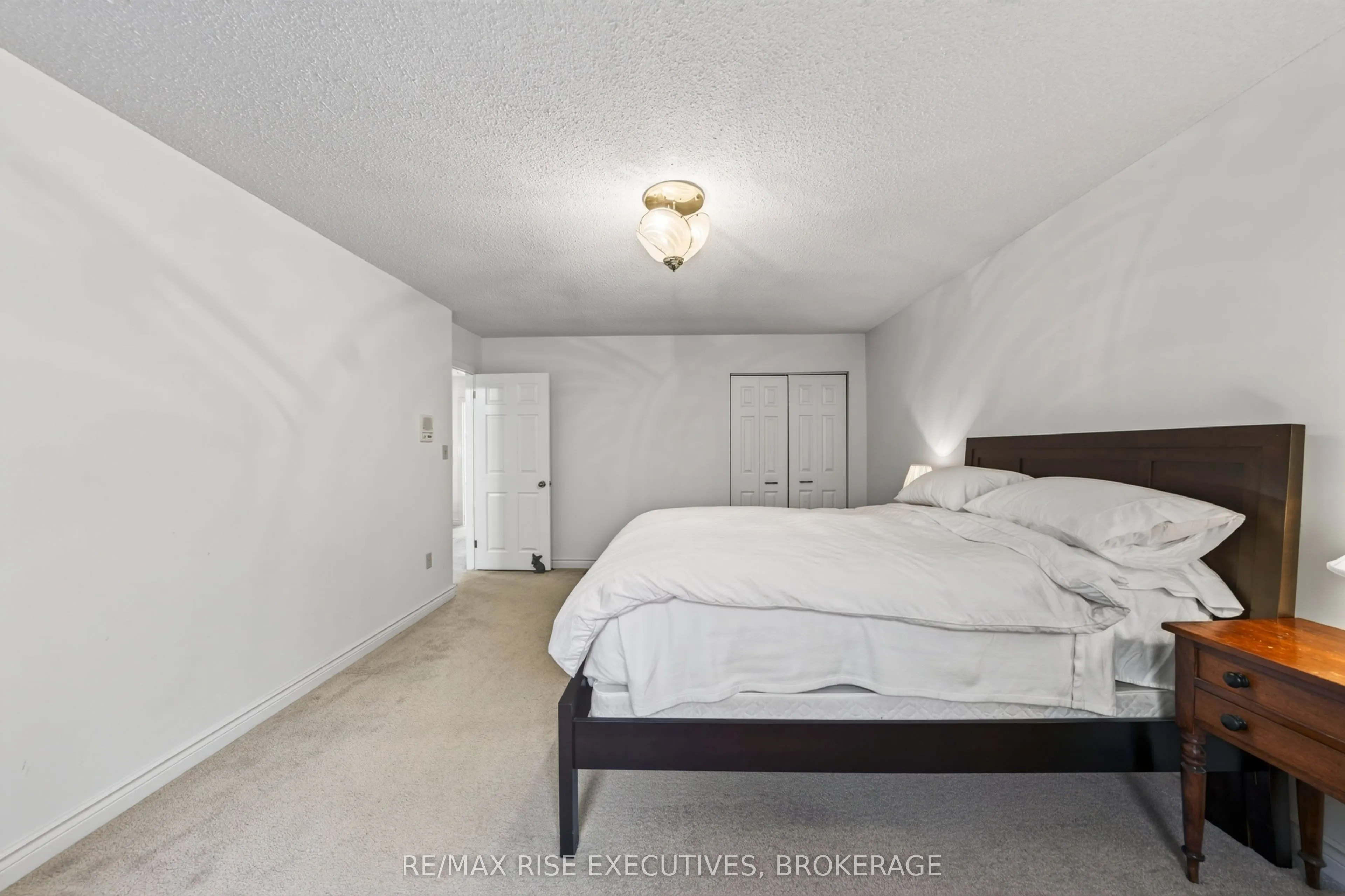 1685 Woodmount Grove