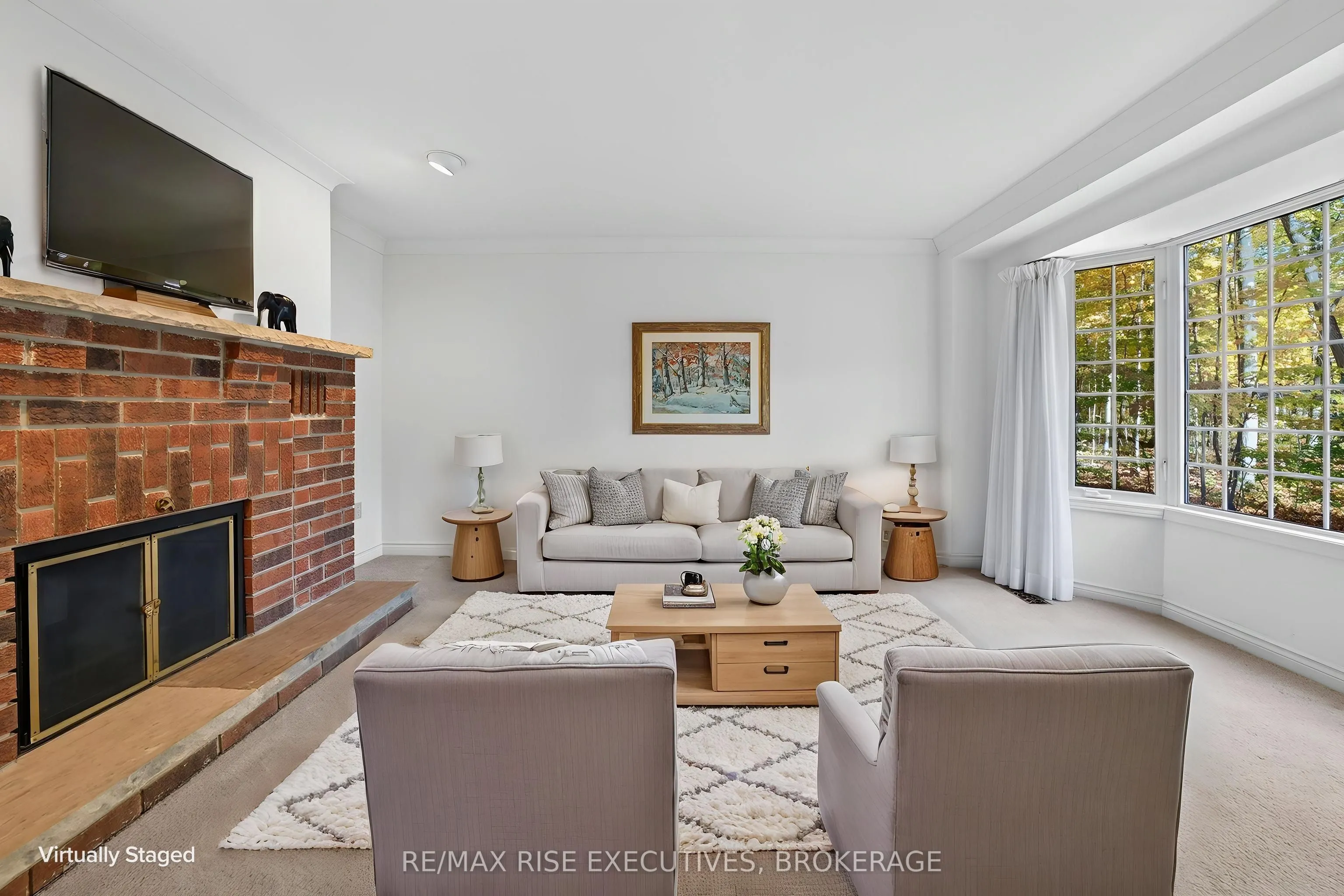 1685 Woodmount Grove