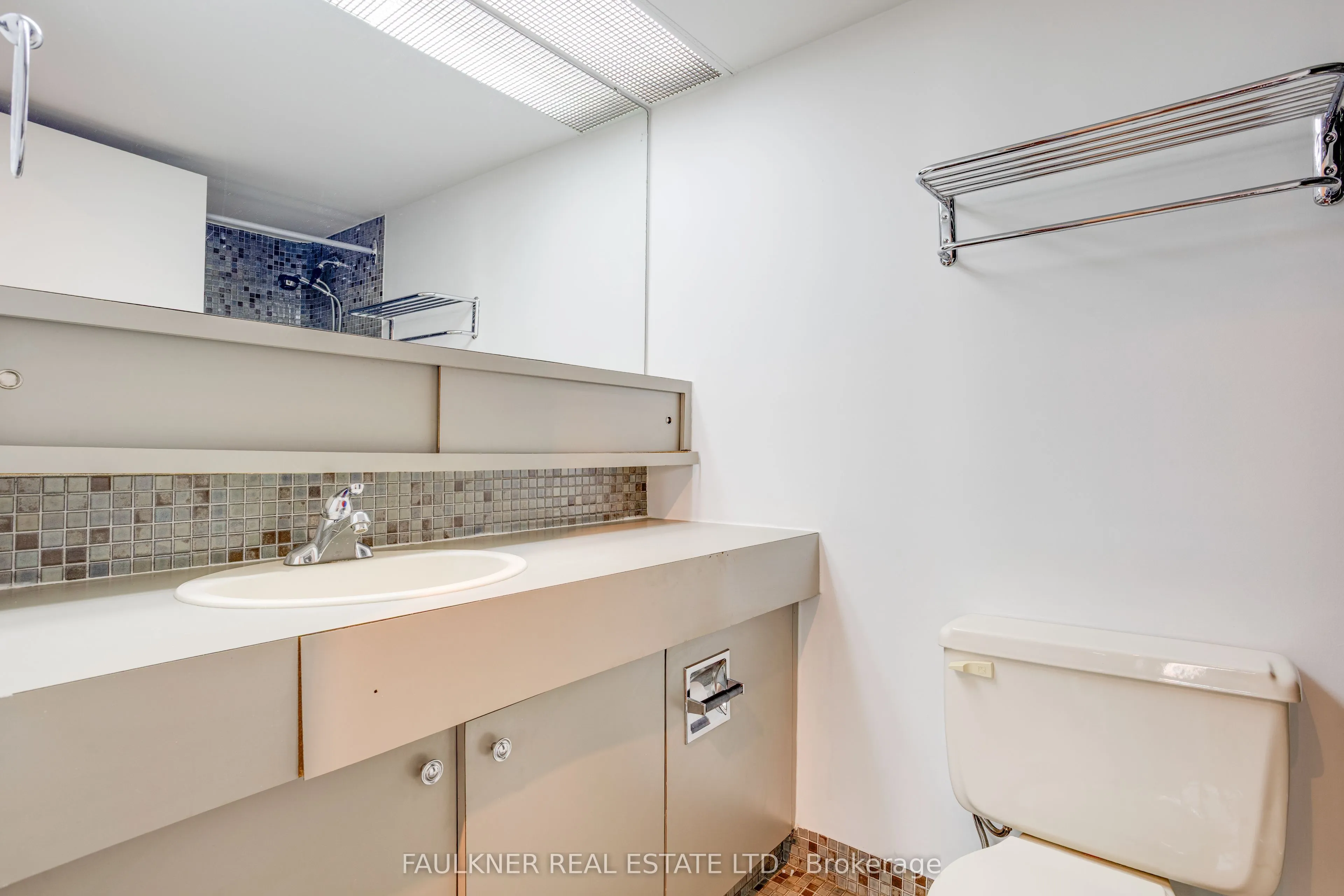 151 Bay Street #109