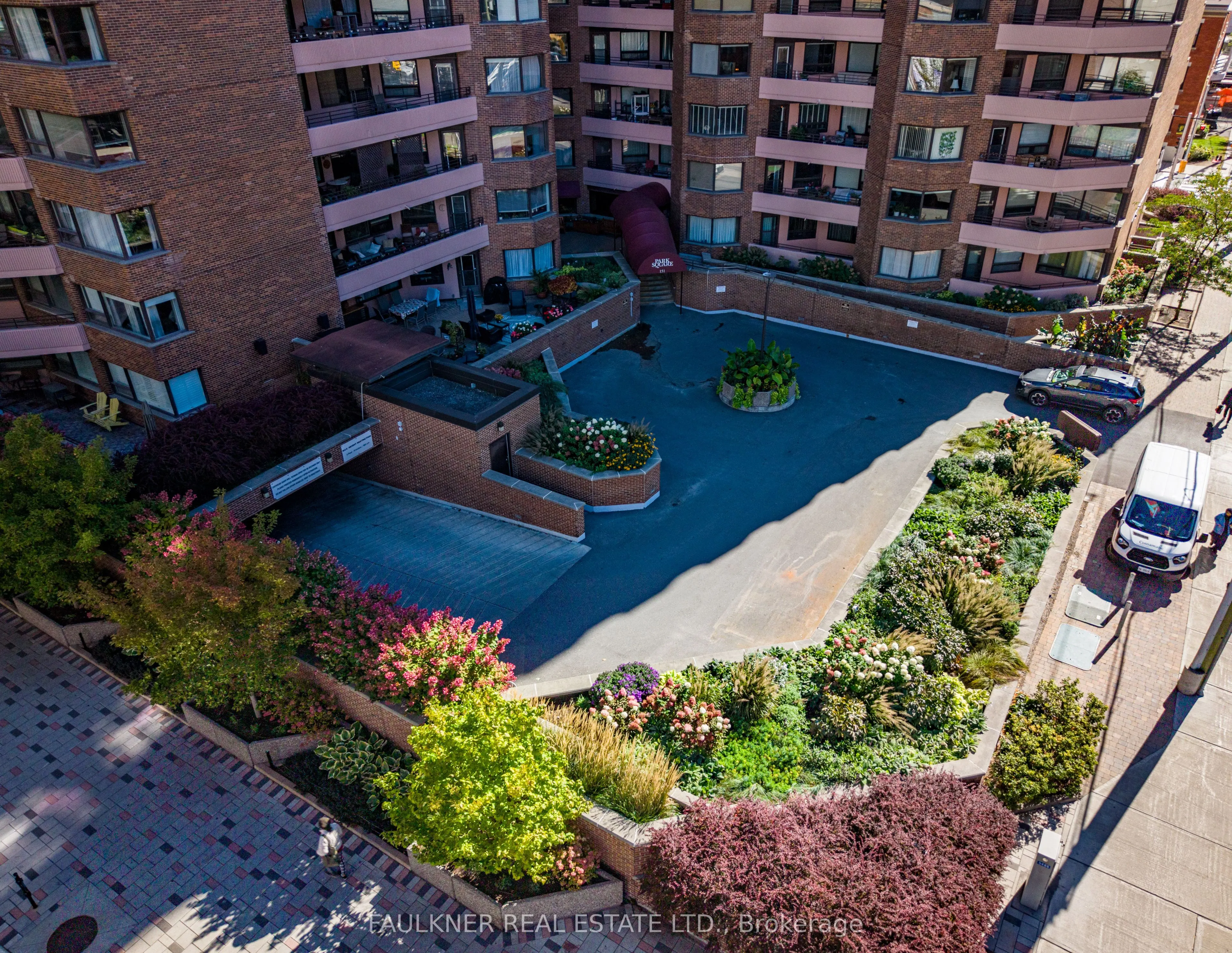 151 Bay Street #109