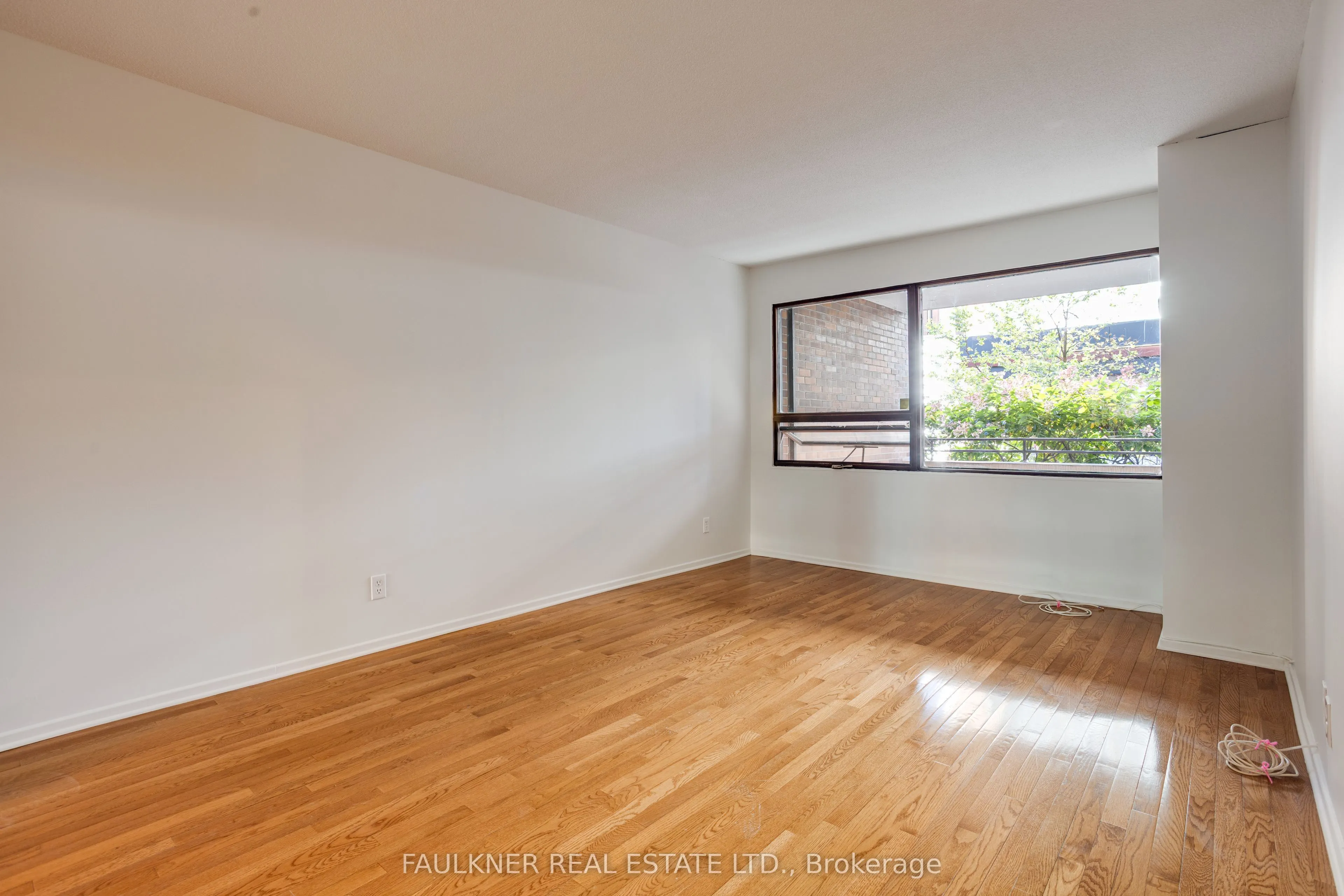 151 Bay Street #109