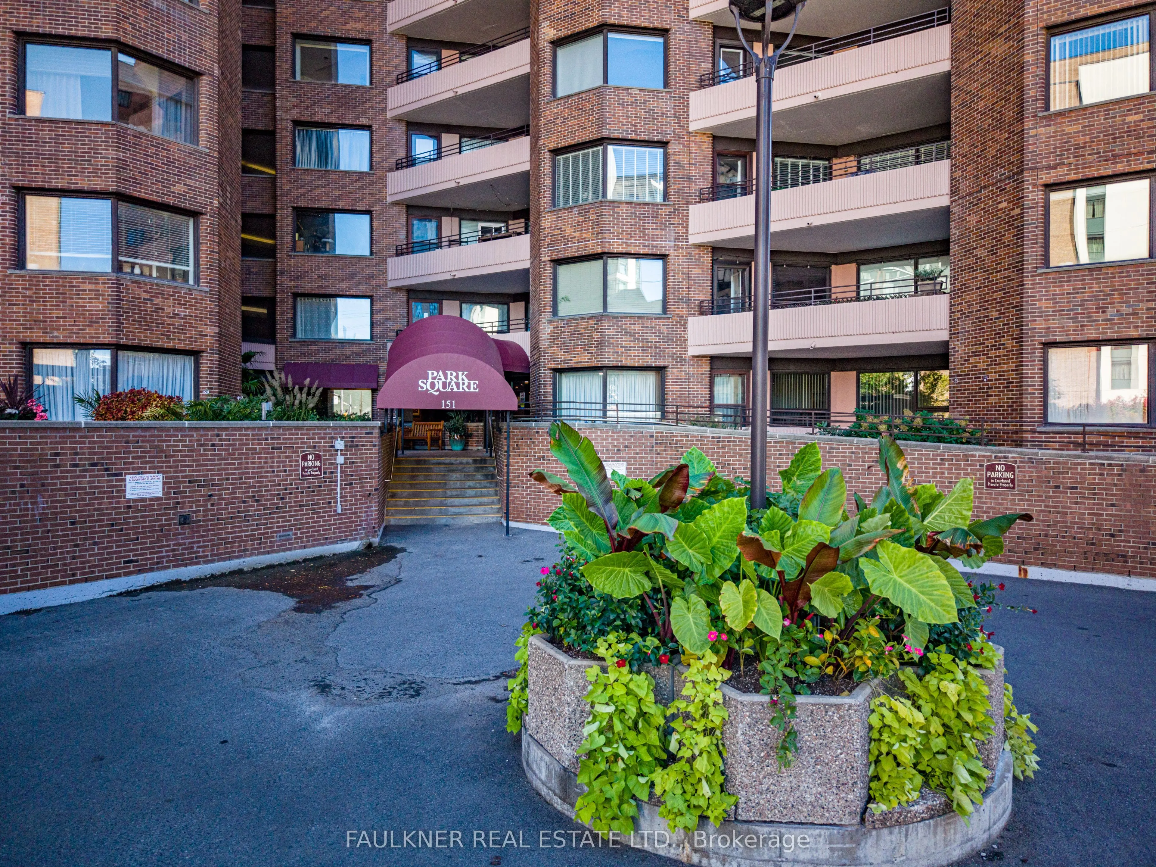 151 Bay Street #109