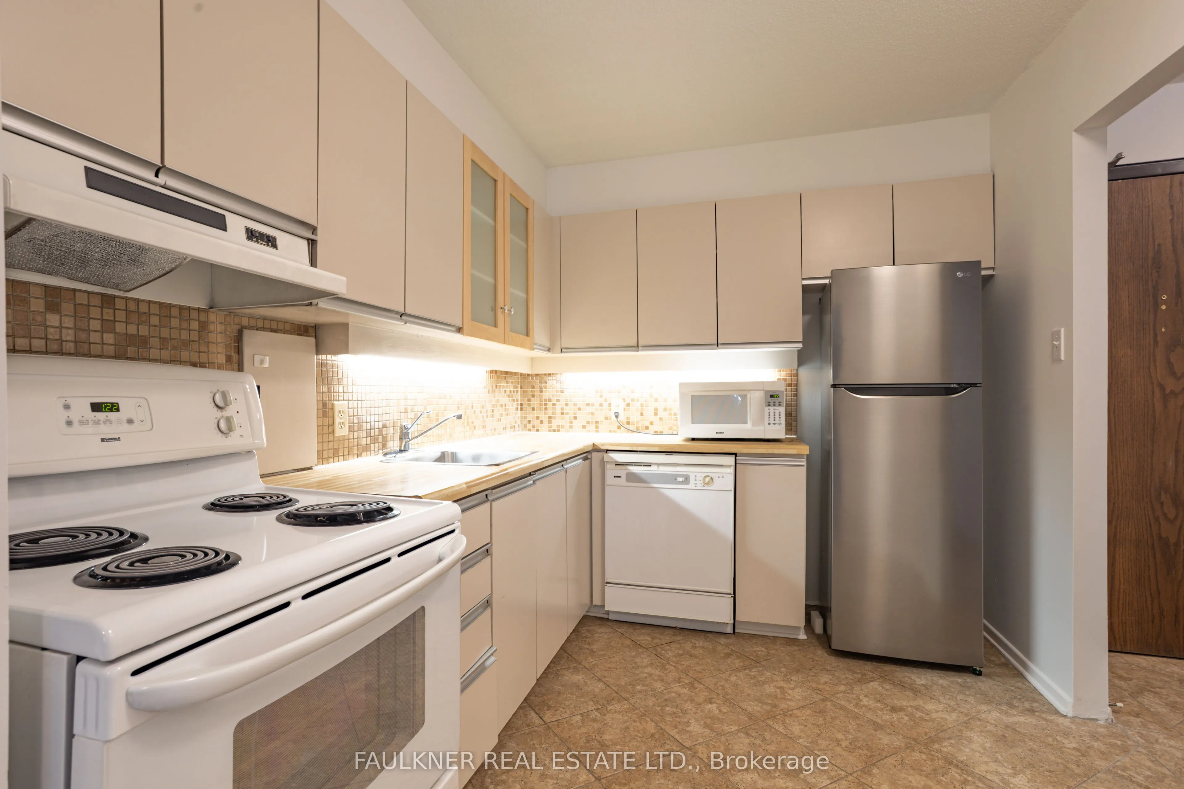 151 Bay Street #109