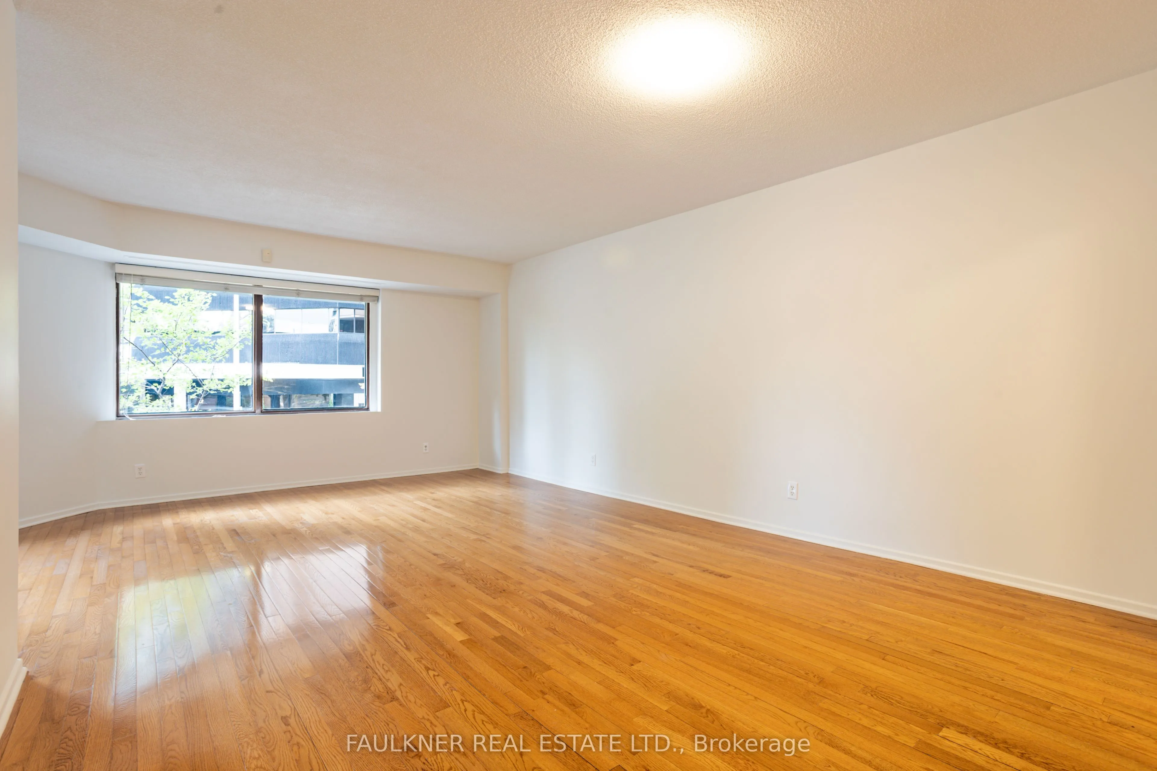 151 Bay Street #109
