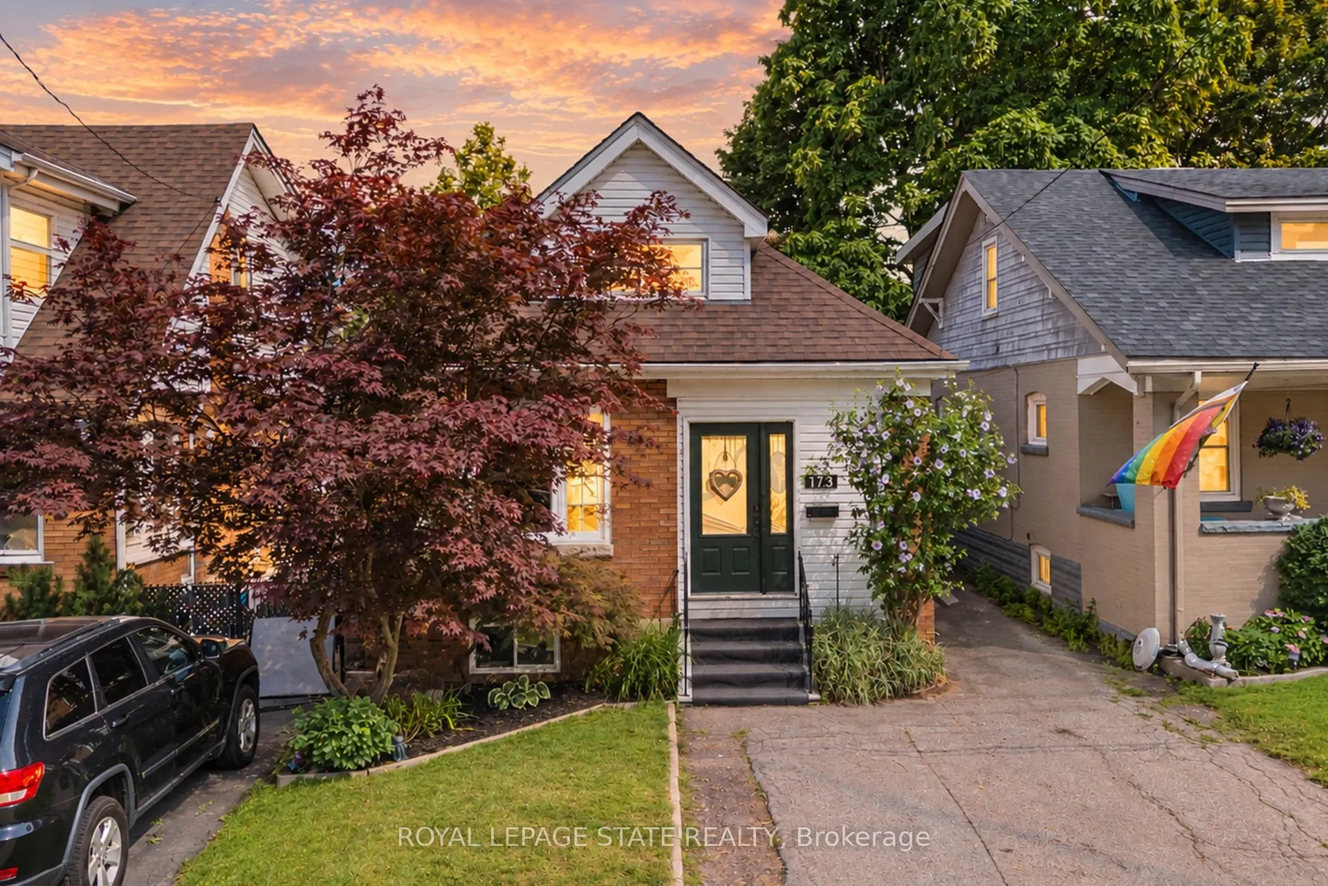 175 Rosslyn Avenue S