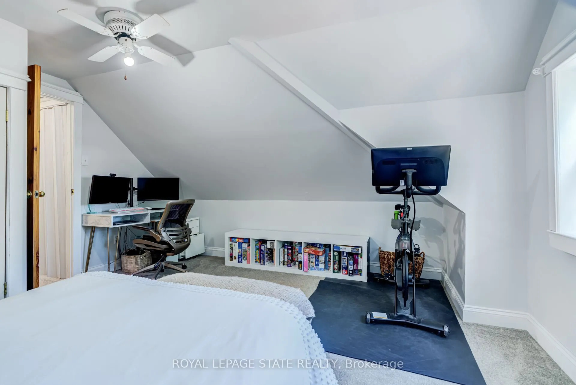 175 Rosslyn Avenue S