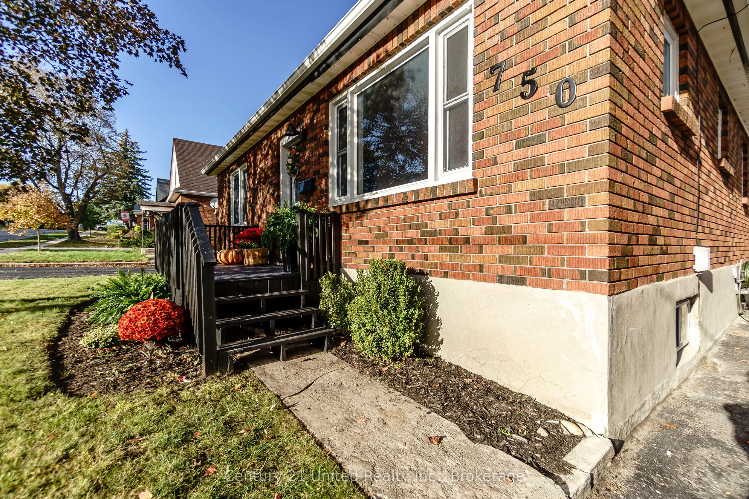 750 Curtis Road