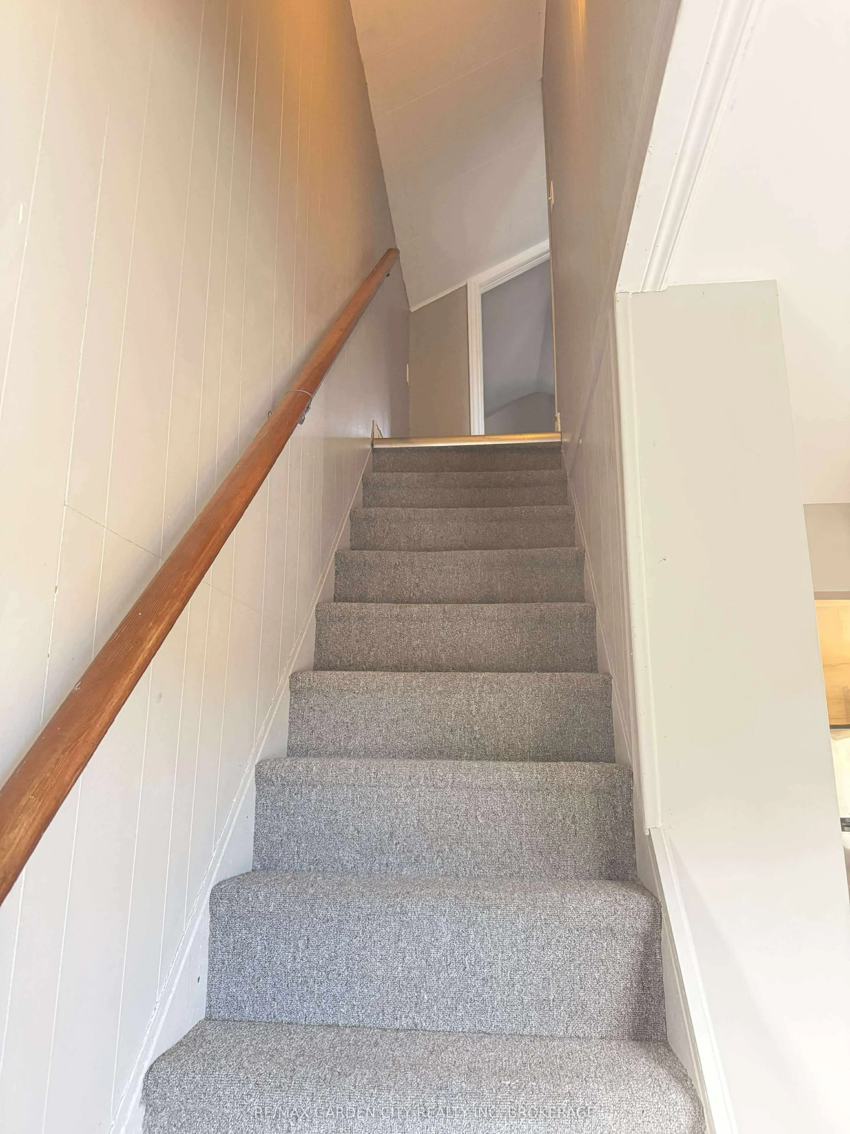 130 St. Paul Crescent