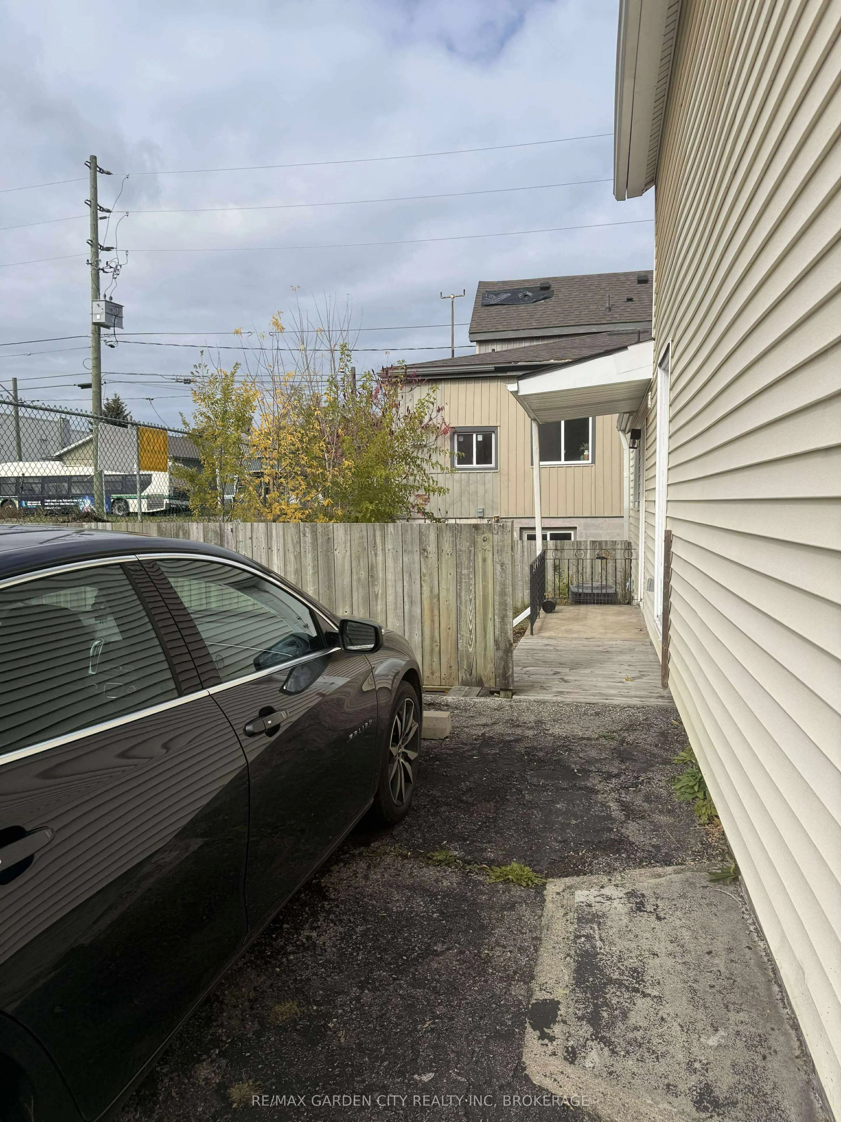 130 St. Paul Crescent
