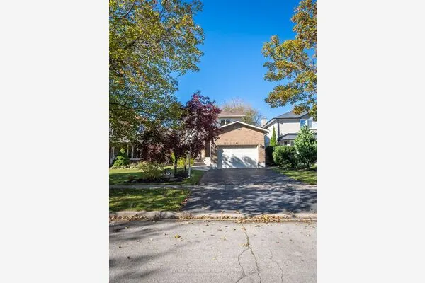 45 Niska Drive
