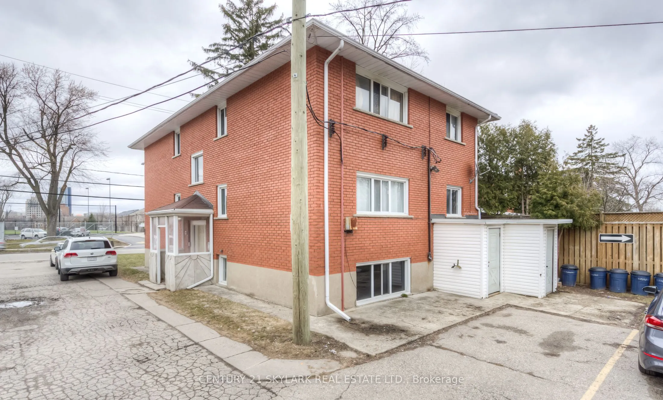 75 Highland Road E #2