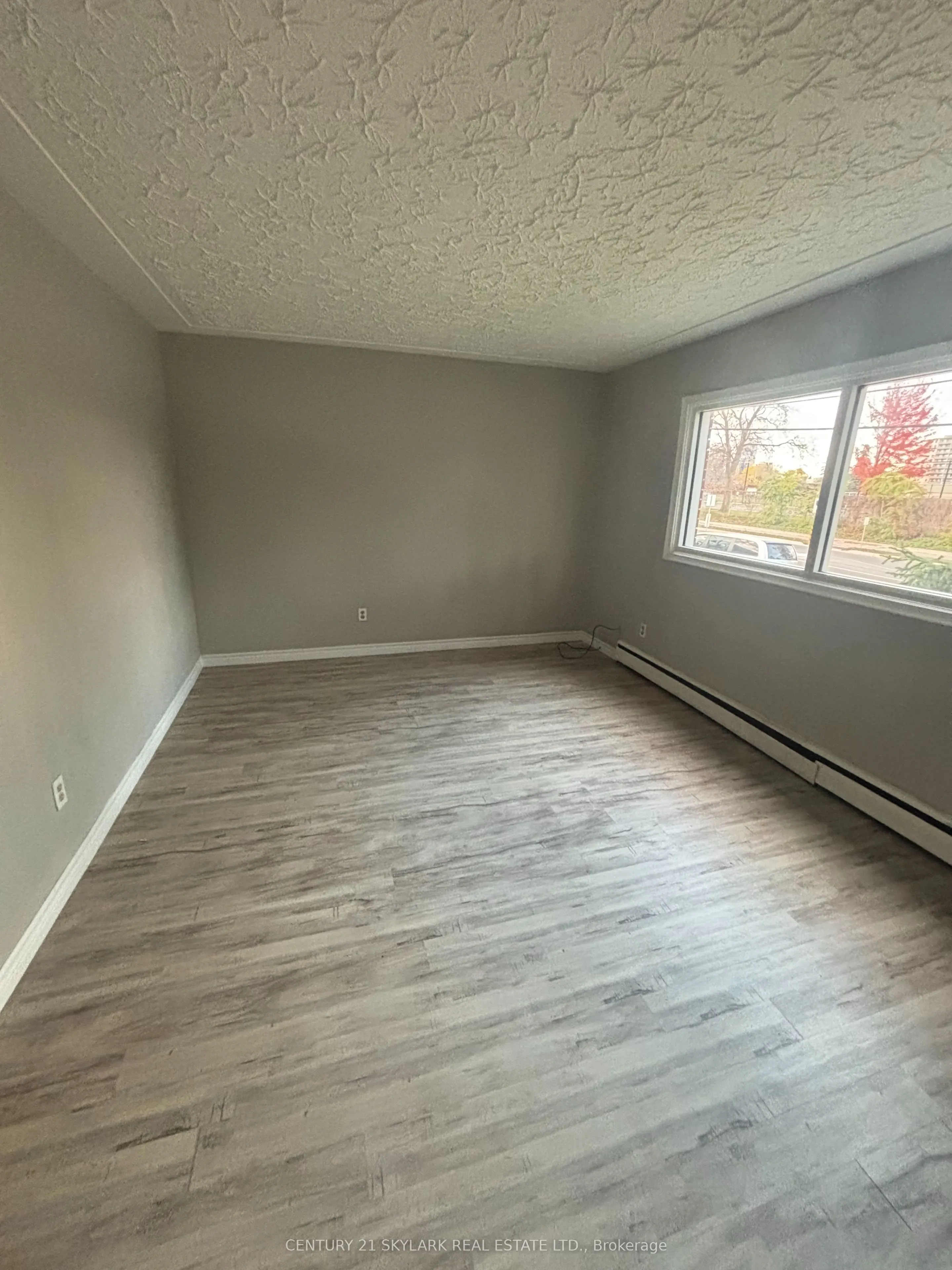 75 Highland Road E #2