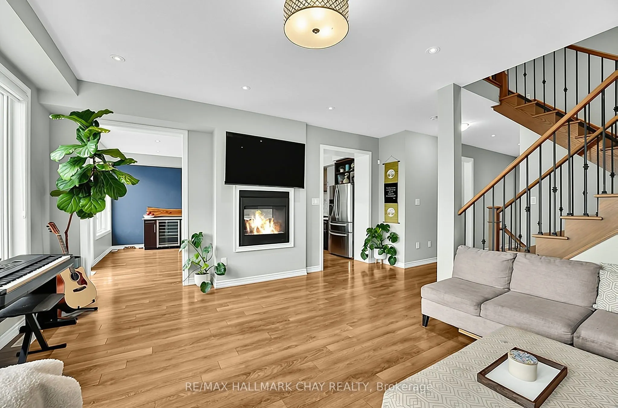 8445 Sweet Chestnut Drive