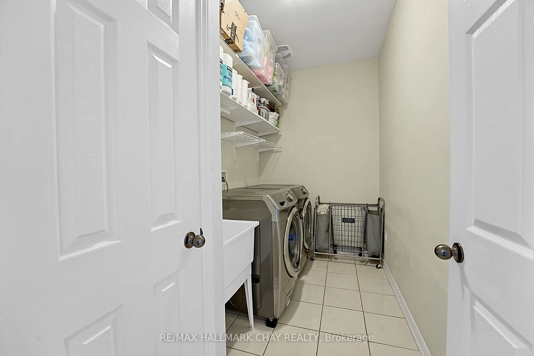 8445 Sweet Chestnut Drive