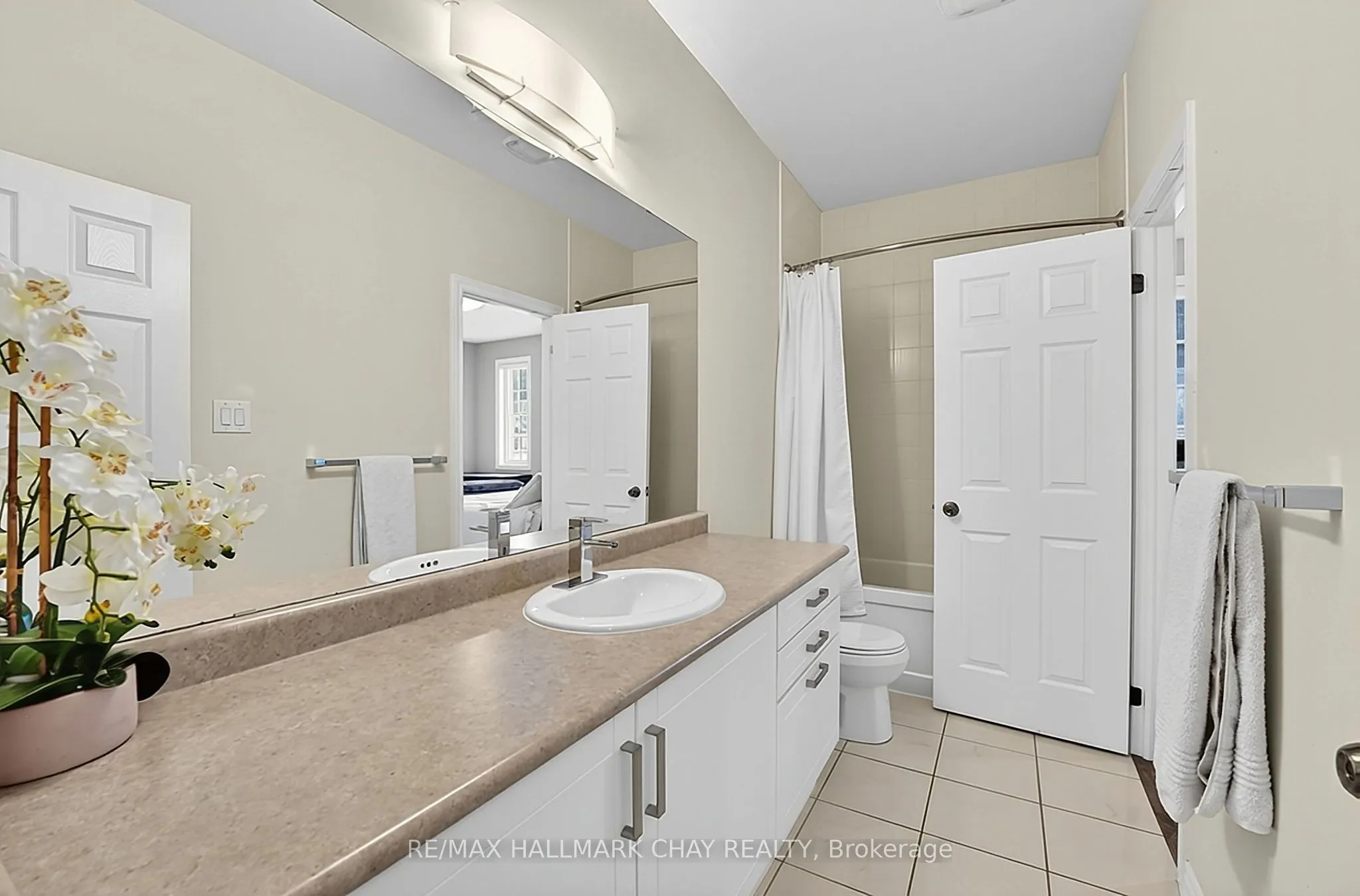 8445 Sweet Chestnut Drive