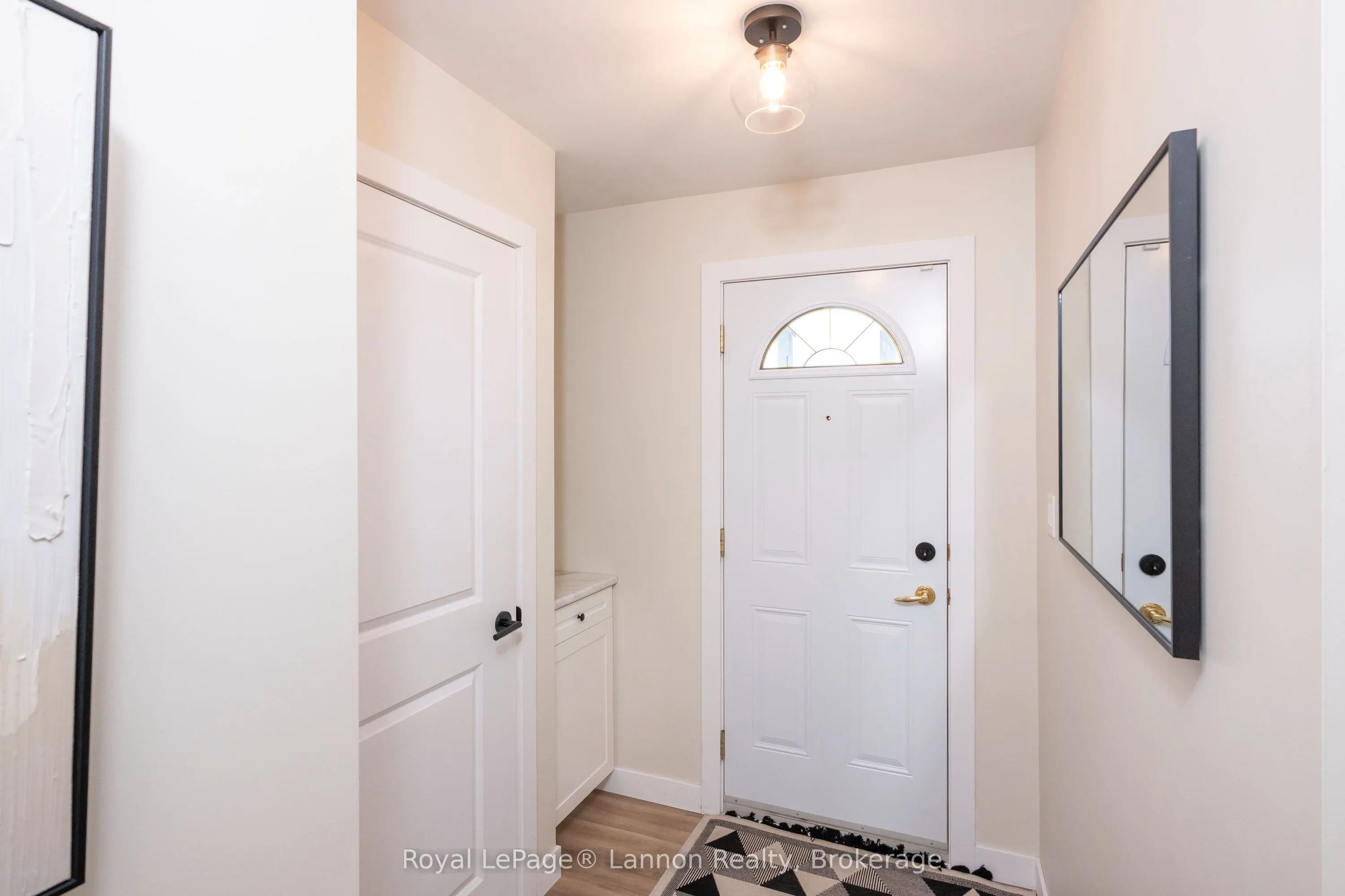 524 Wiltshire Crescent