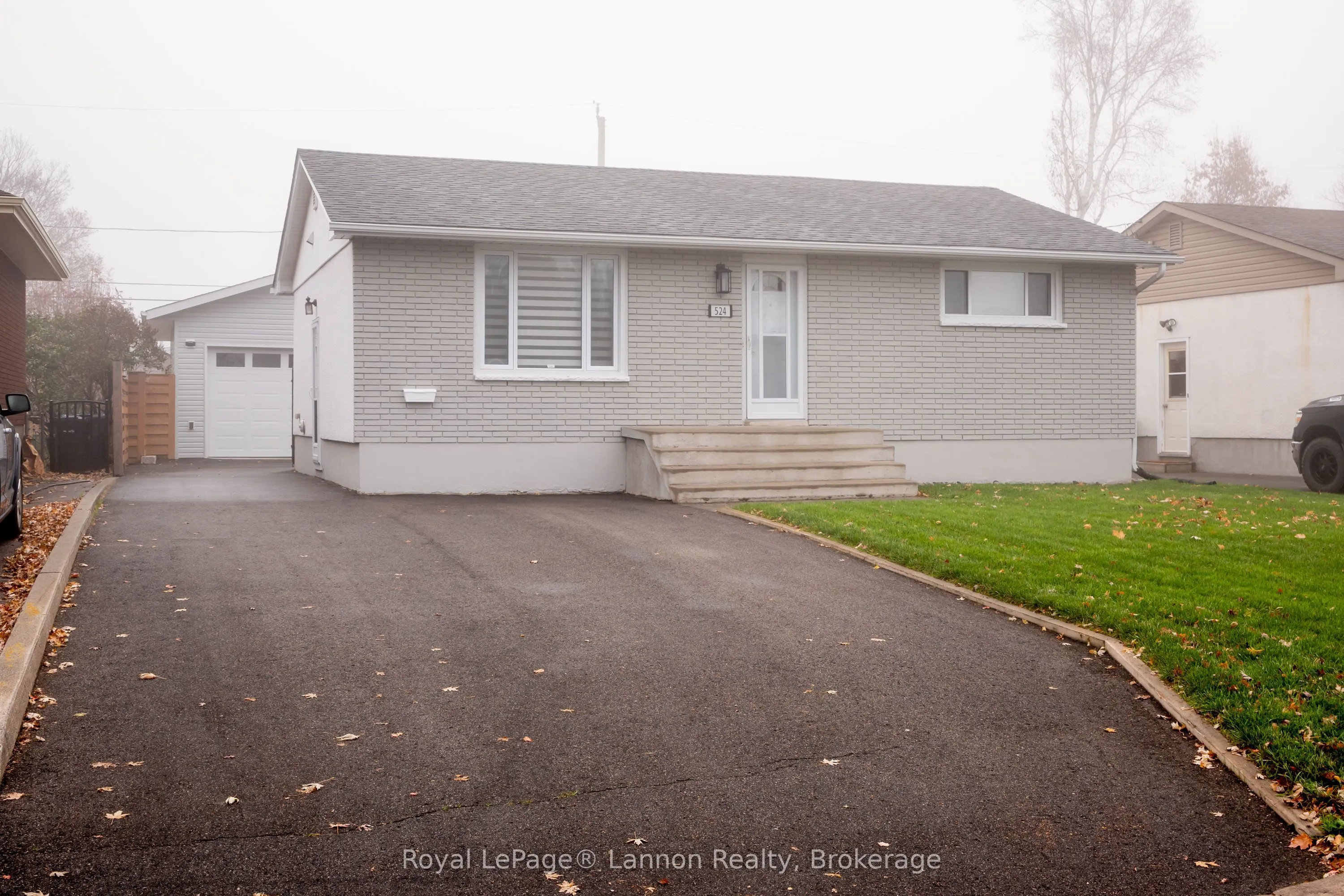 524 Wiltshire Crescent