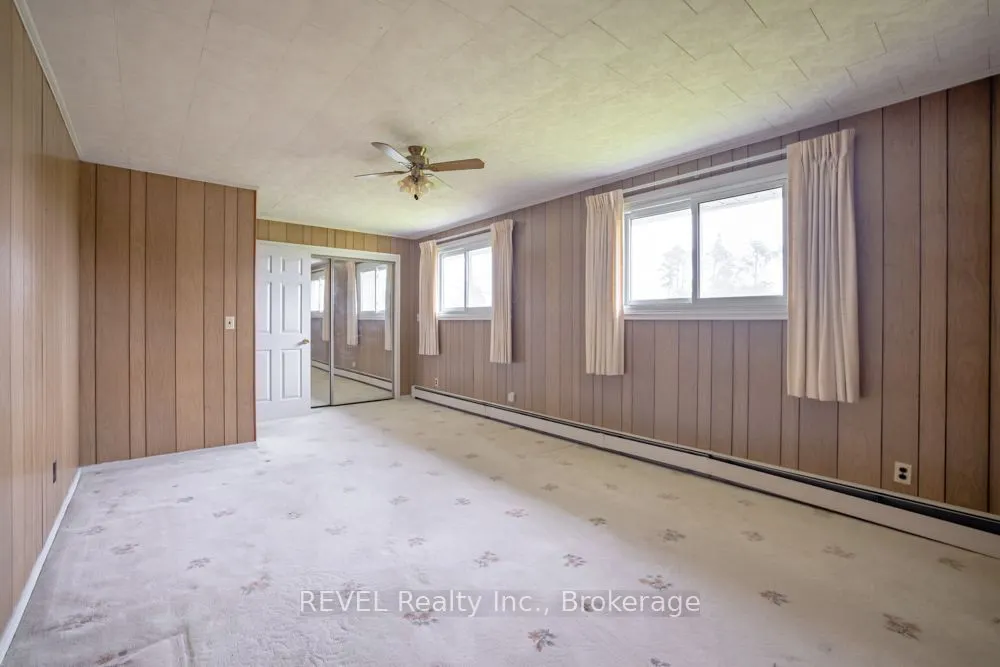 2229 Houck Crescent
