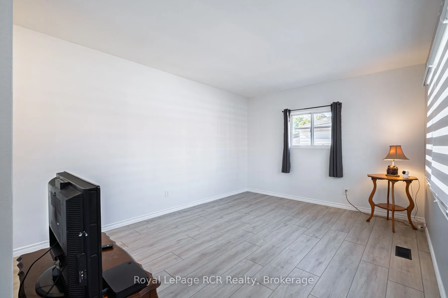 330 Melvin Avenue