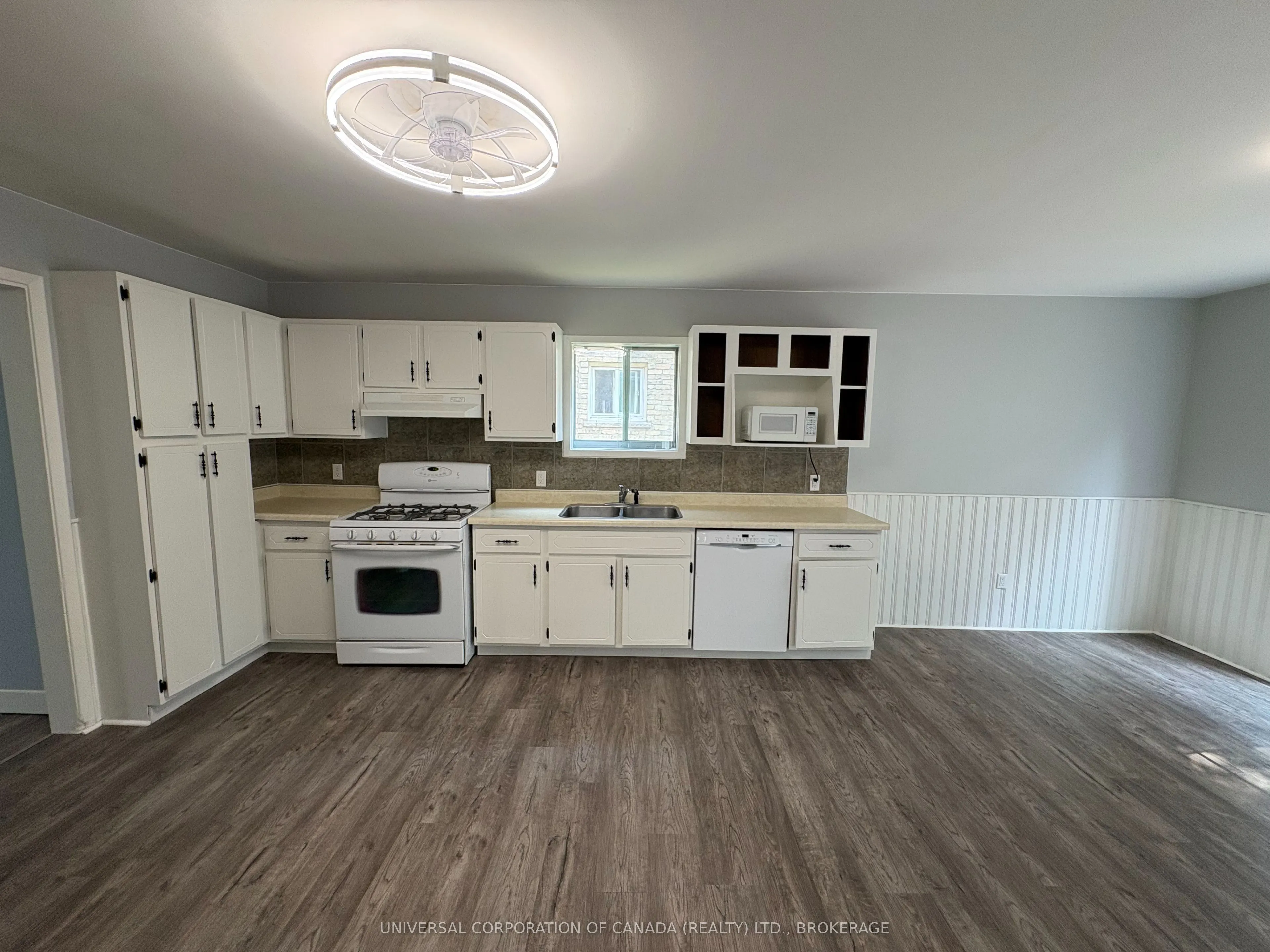 97 Chesley Avenue
