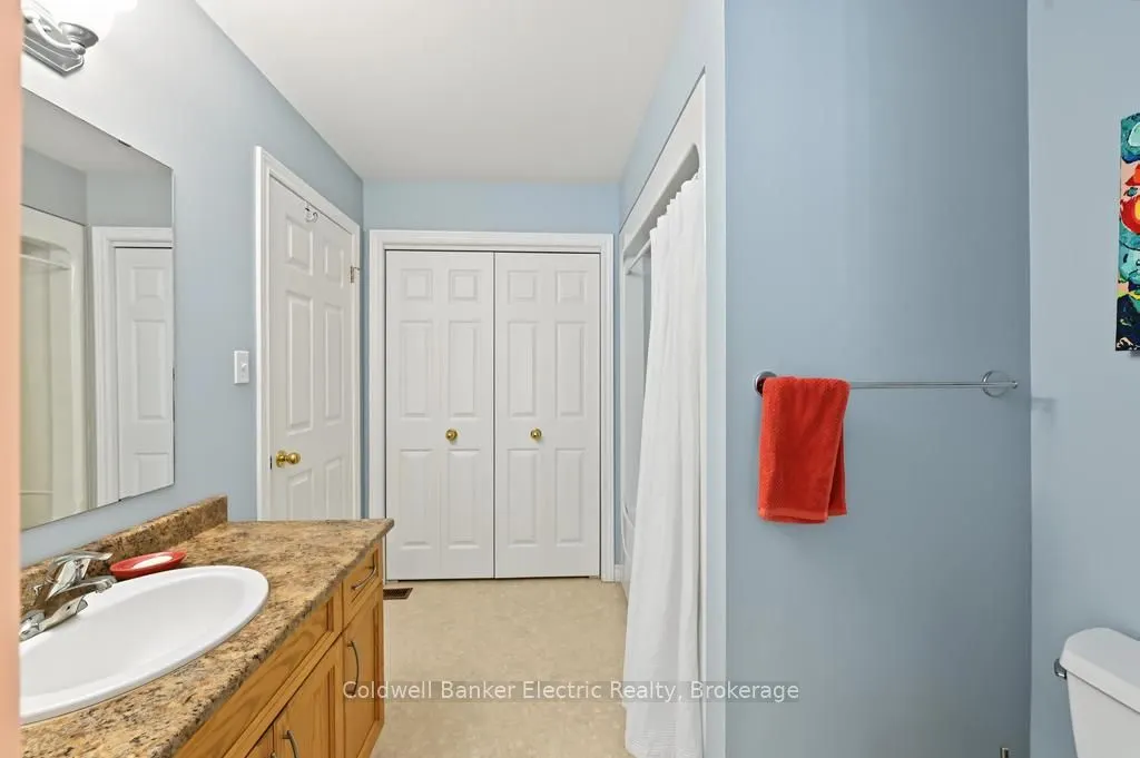 1579 Anstruther Lake Road #7