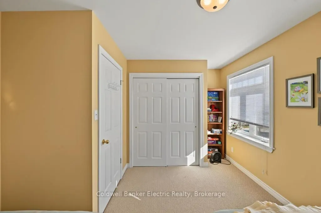 1579 Anstruther Lake Road #7