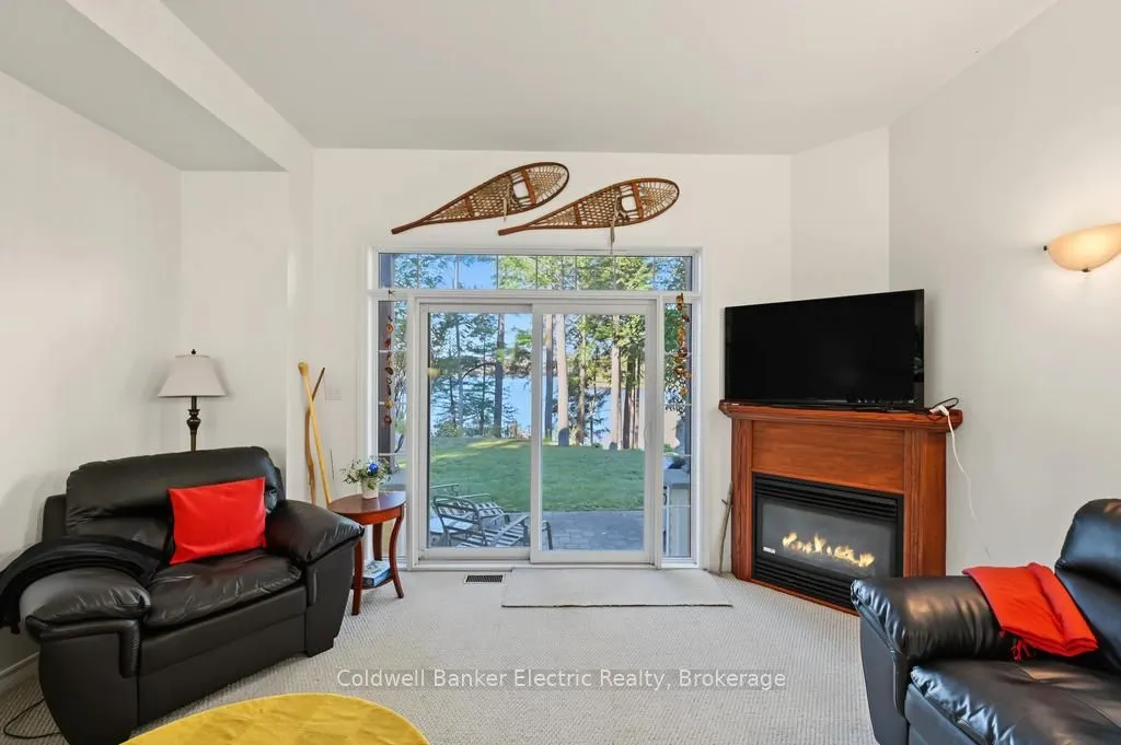 1579 Anstruther Lake Road #7