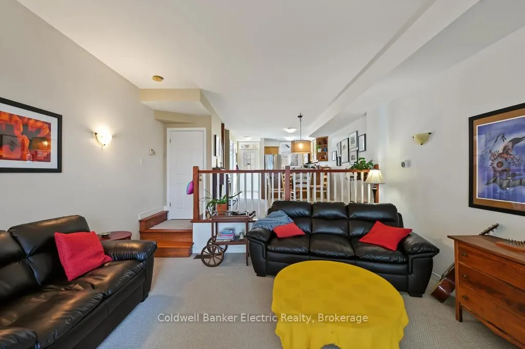 1579 Anstruther Lake Road #7