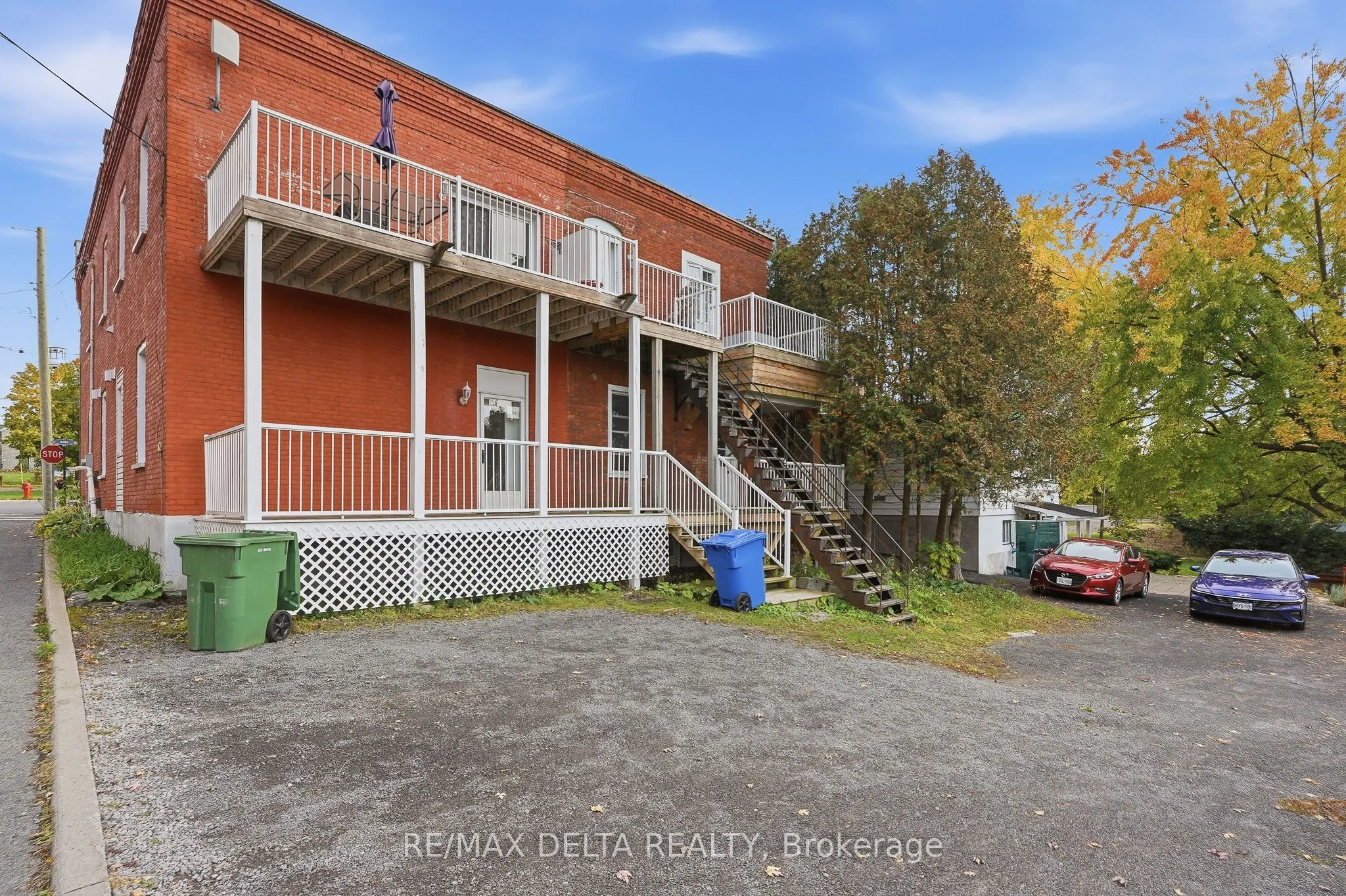 1044-1046 King Street