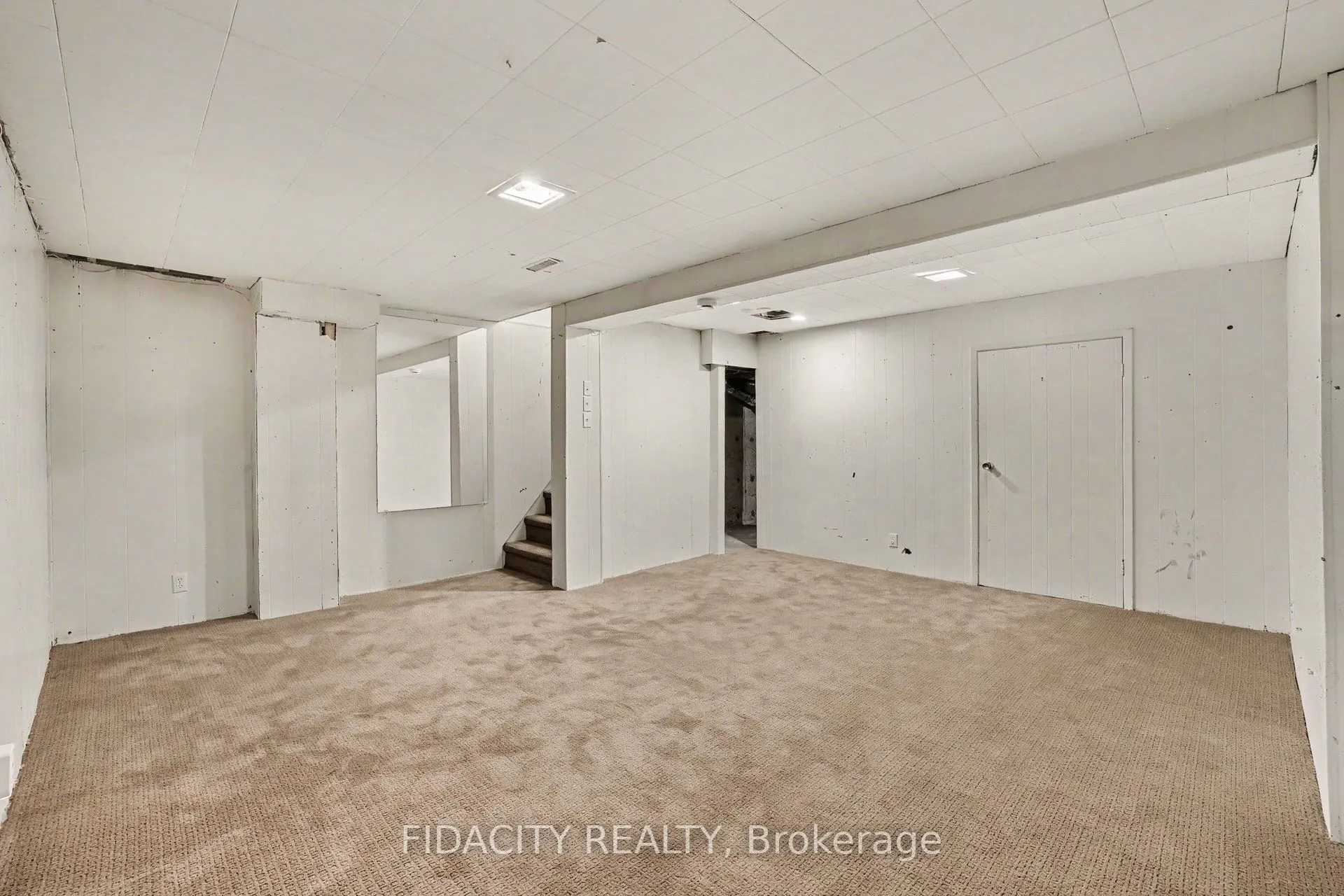 44 Foxfield Drive #E