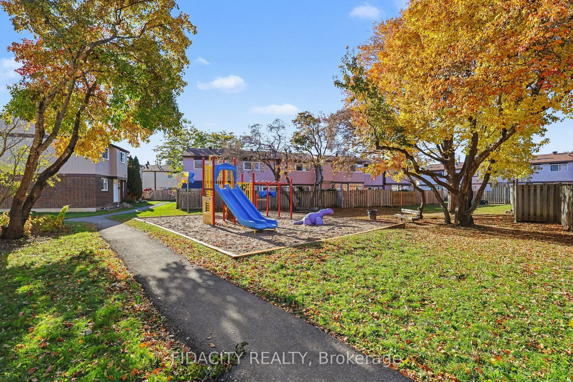 44 Foxfield Drive #E