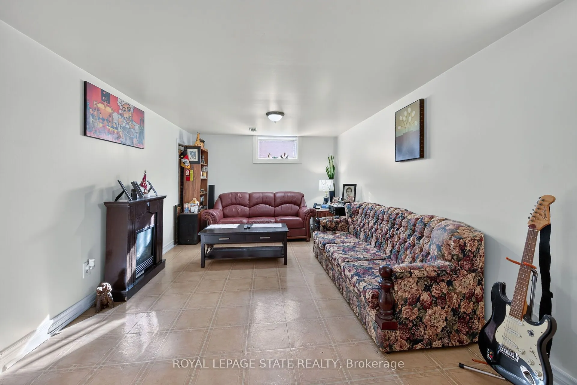 411 Queen Victoria Drive
