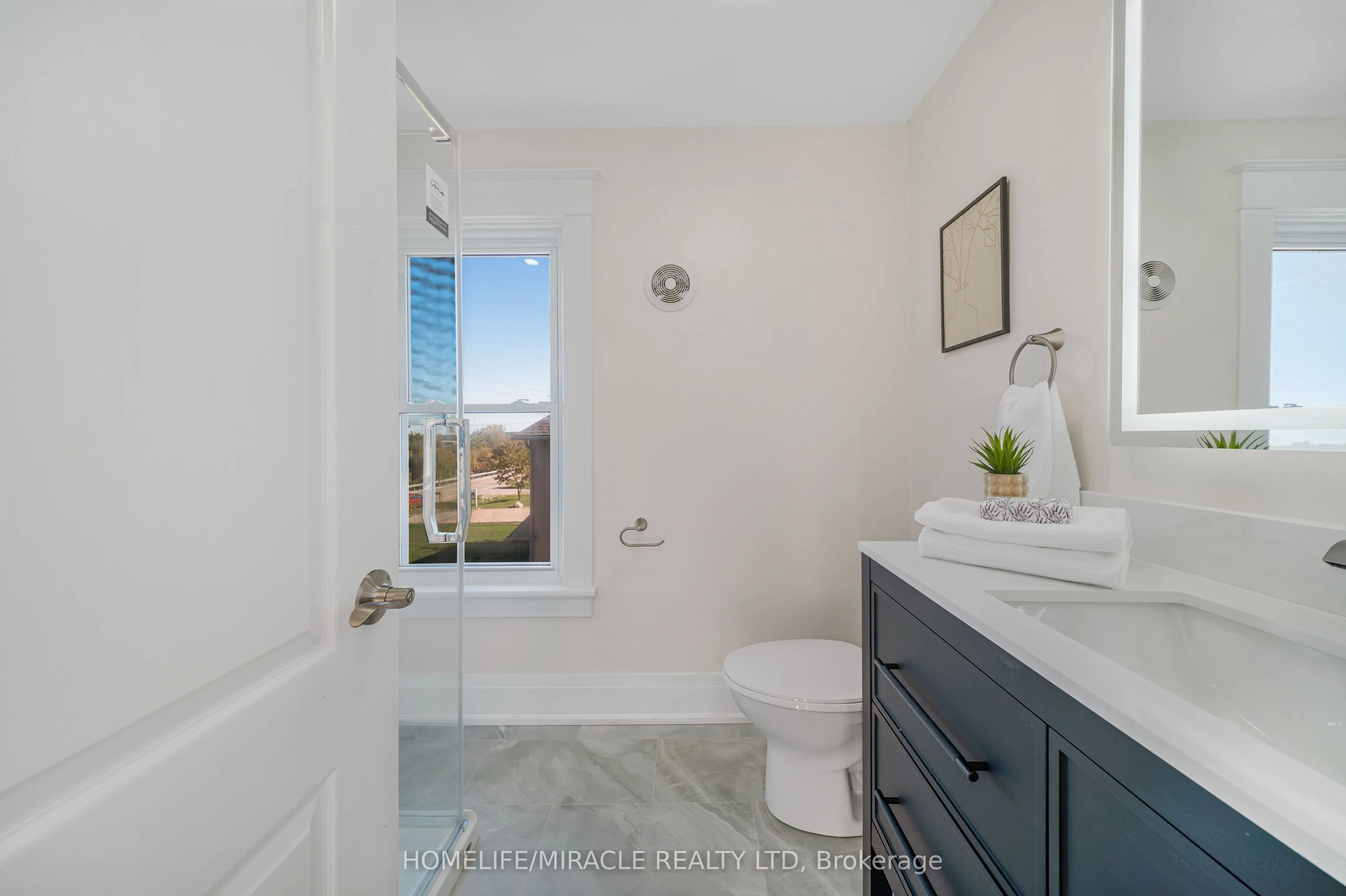 323 Queenston Road