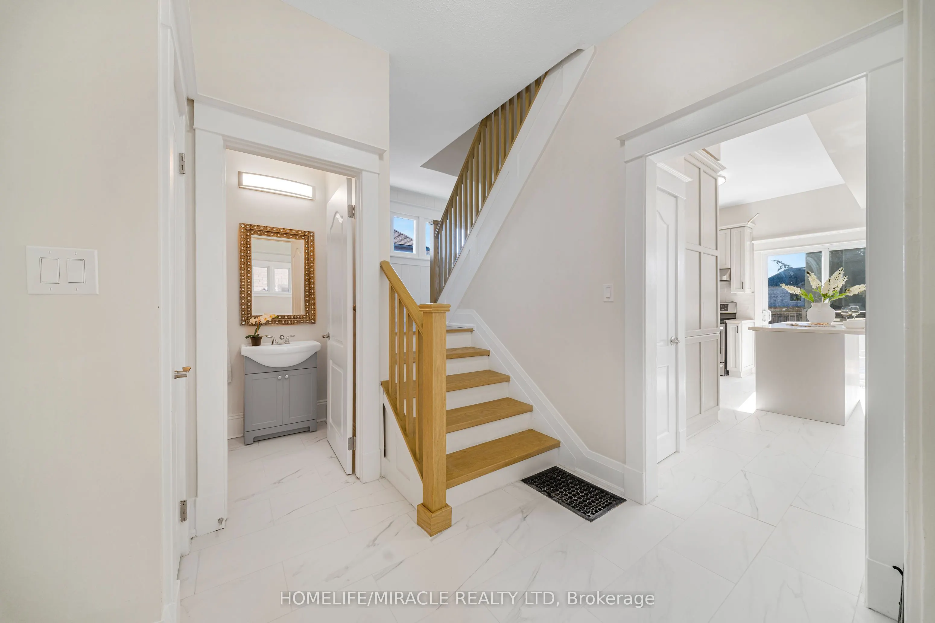 323 Queenston Road