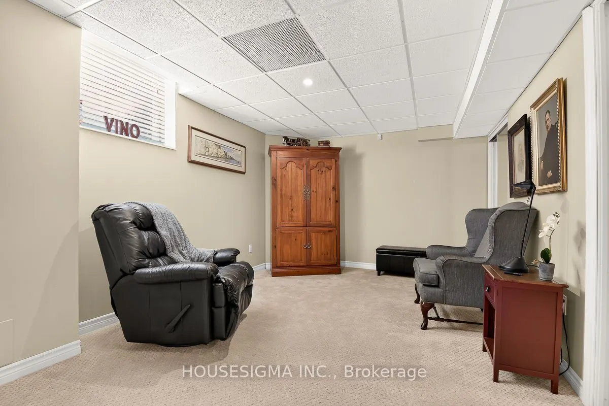 798 Greenly Drive
