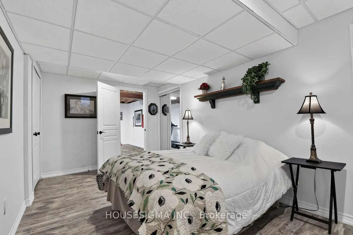 798 Greenly Drive