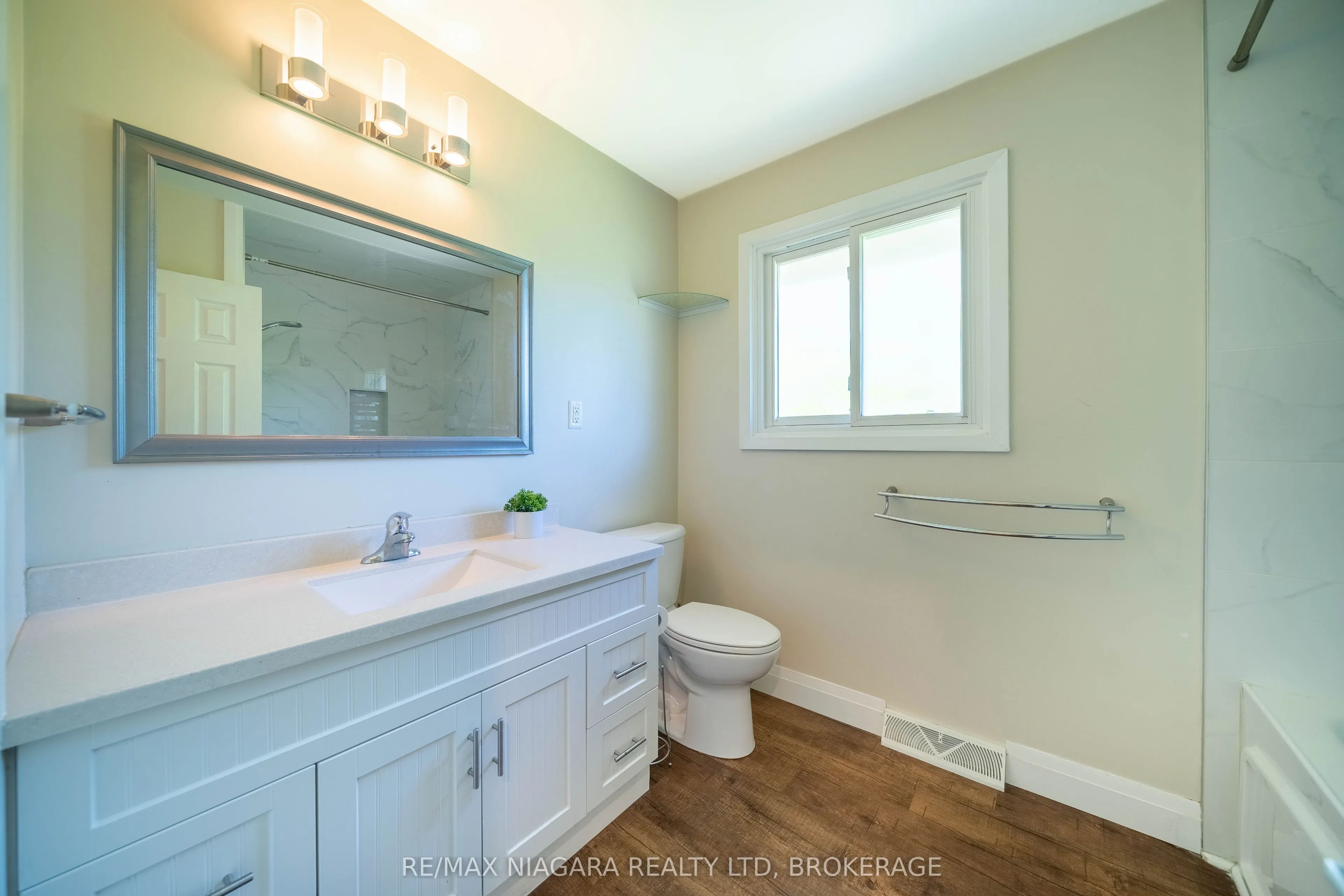 15 Springbank Drive
